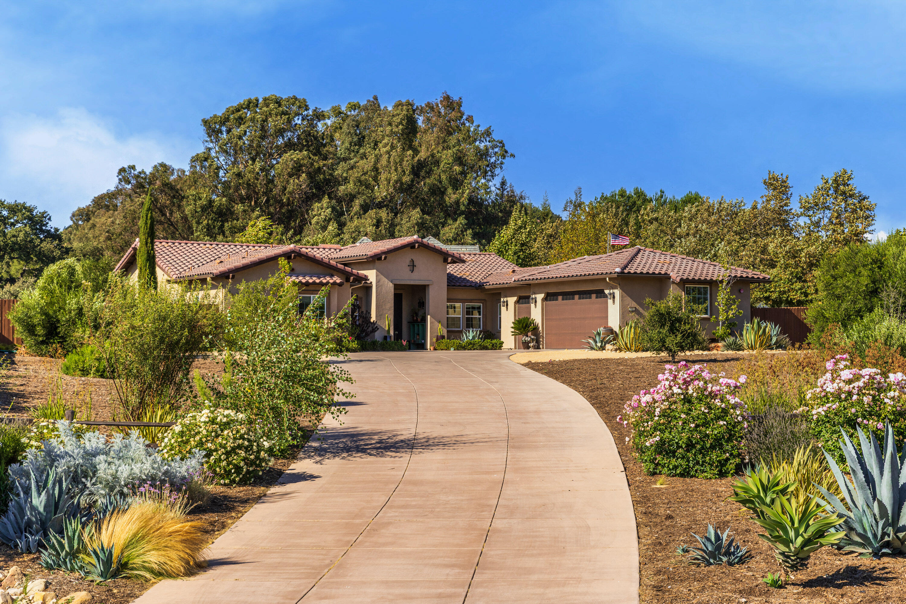 Solvang, California 93463, United States, 3 Bedrooms Bedrooms, ,4 BathroomsBathrooms,Residential,Active,131663