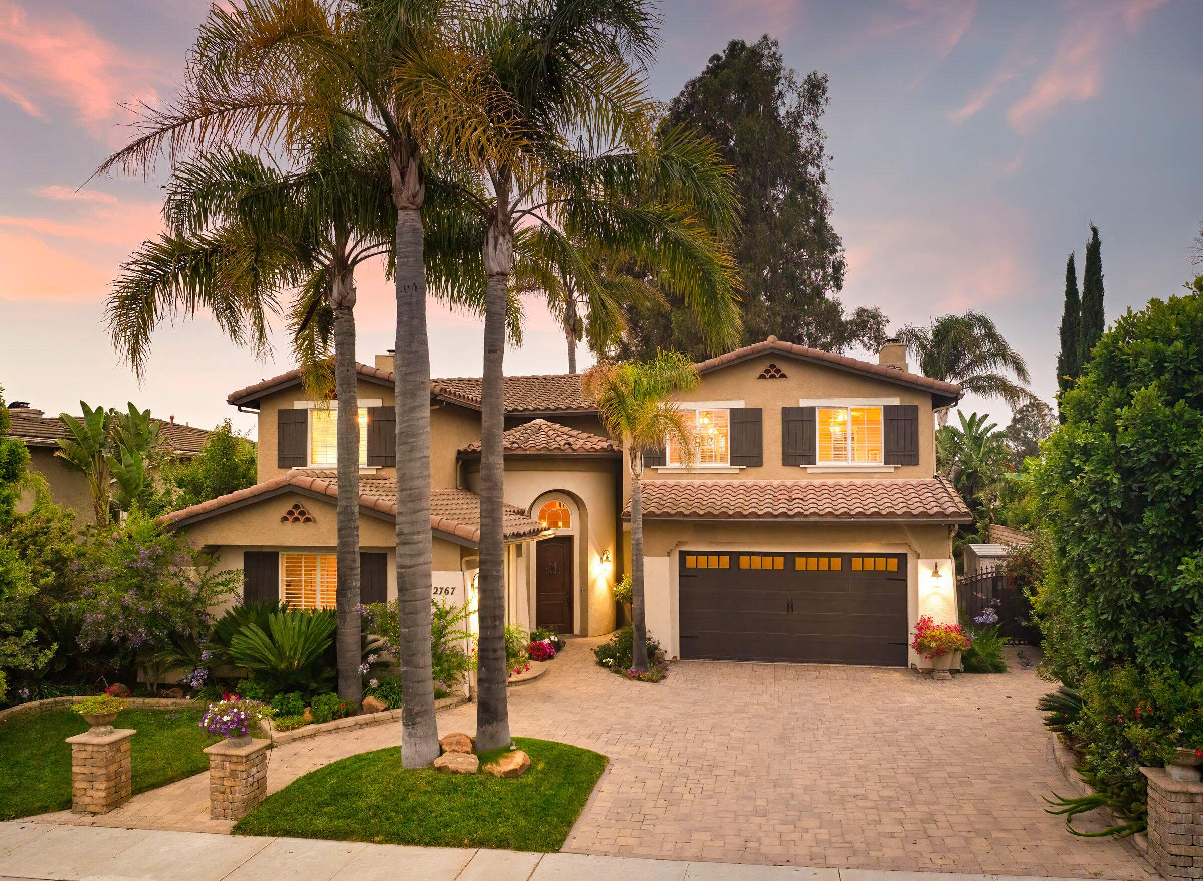 Camarillo, California 93010, United States, 5 Bedrooms Bedrooms, ,5 BathroomsBathrooms,Residential,Active,234711