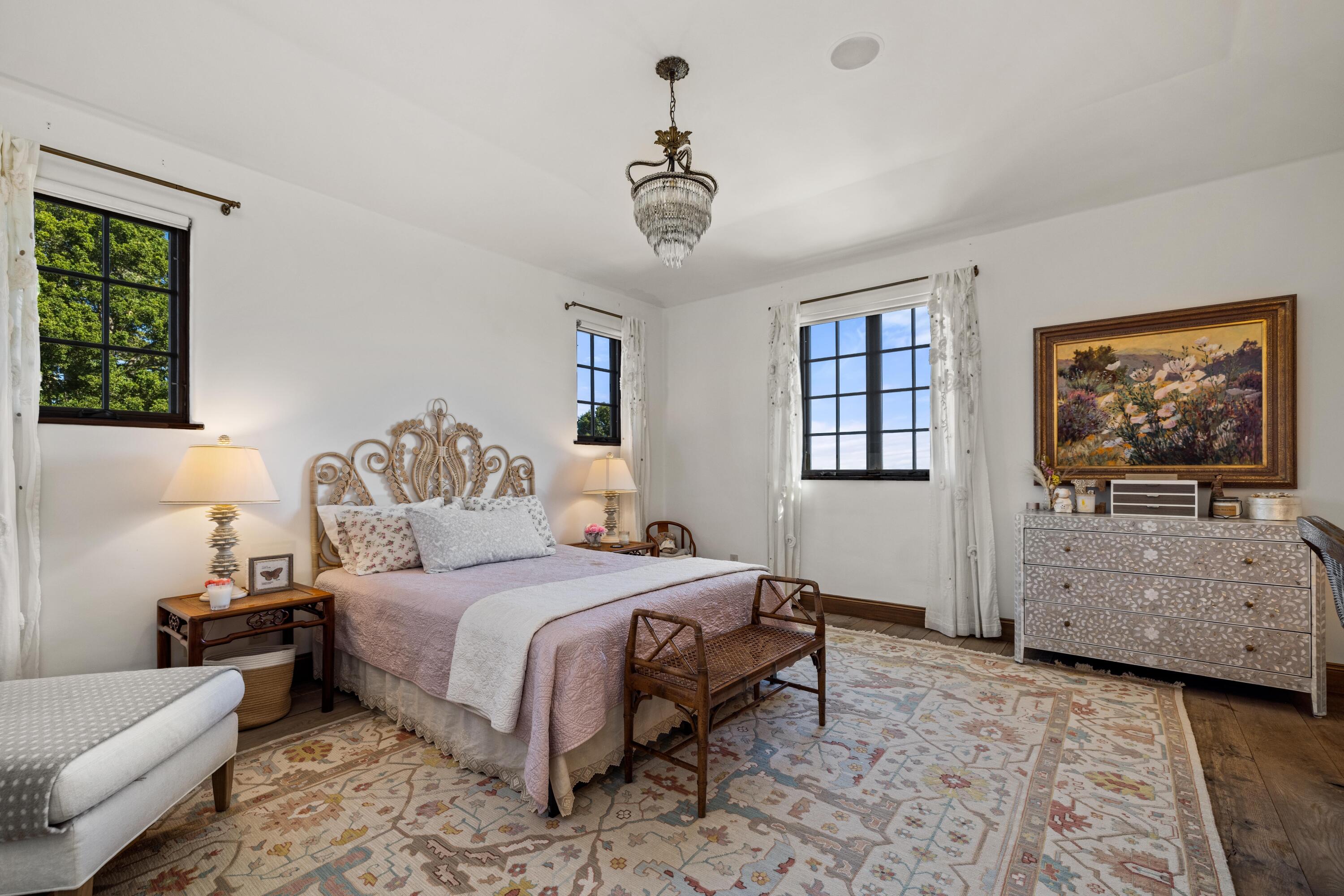 Santa Barbara, California 93110, United States, 5 Bedrooms Bedrooms, ,5 BathroomsBathrooms,Residential,Active,8101