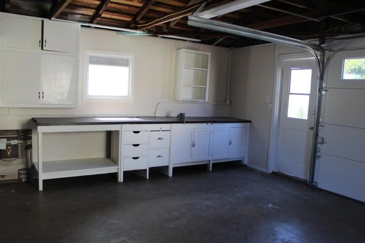 Santa Barbara, California 93101, United States, 3 Bedrooms Bedrooms, ,2 BathroomsBathrooms,Residential,Active,165899