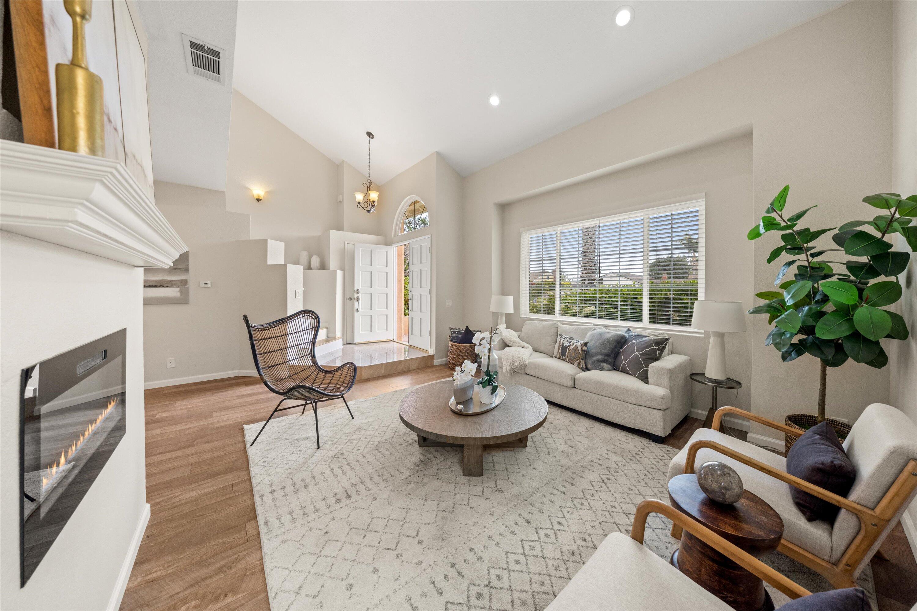 Goleta, California 93117, United States, 3 Bedrooms Bedrooms, ,3 BathroomsBathrooms,Residential,Active,142665