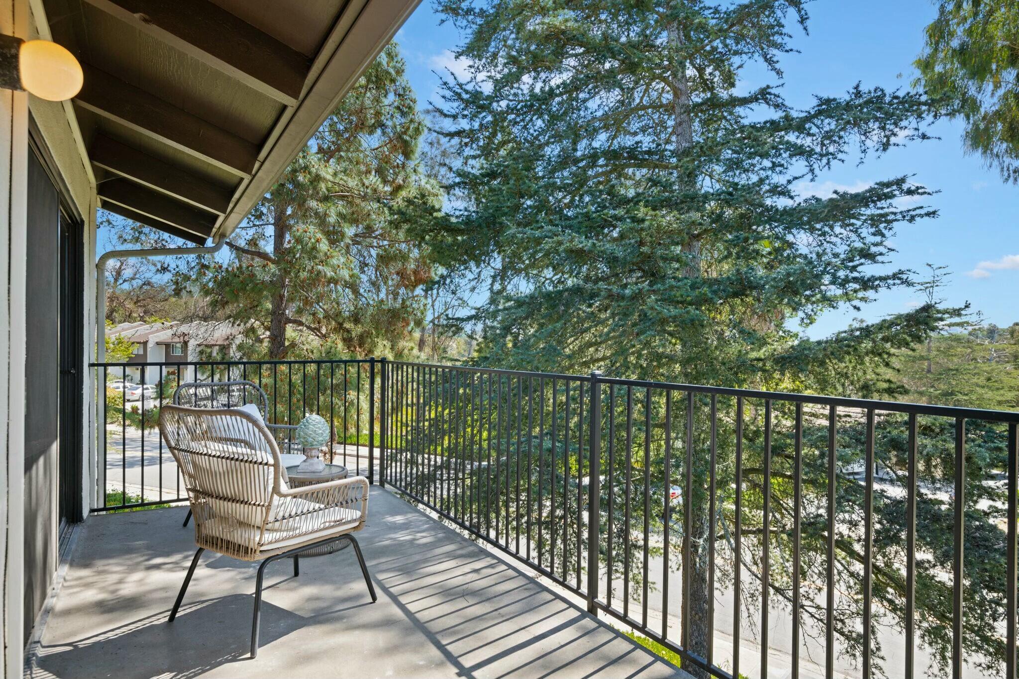 Santa Barbara, California 93109, United States, 2 Bedrooms Bedrooms, ,2 BathroomsBathrooms,Residential,Active,98777