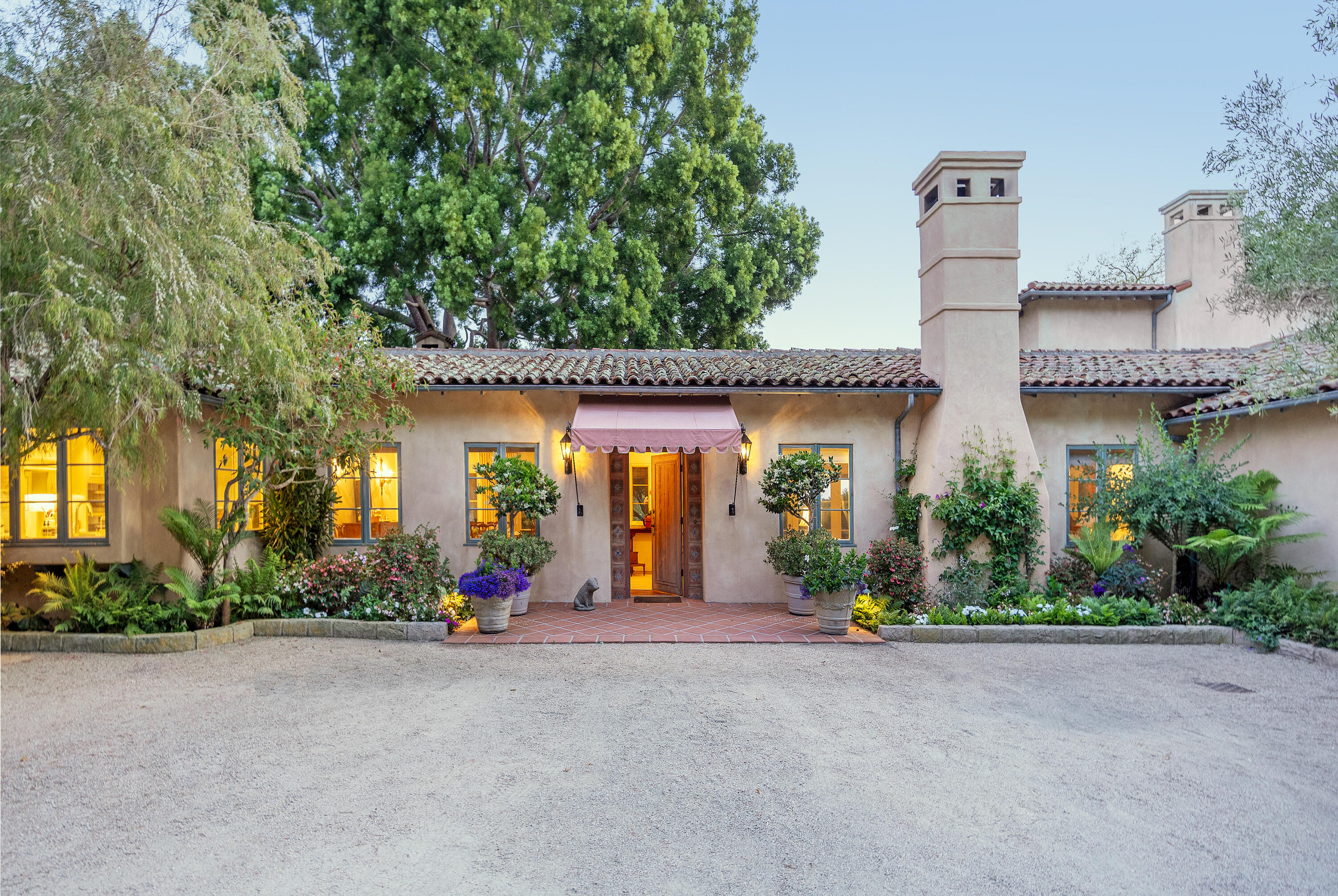 Santa Barbara, California 93108, United States, 5 Bedrooms Bedrooms, ,5 BathroomsBathrooms,Residential,Active,148443