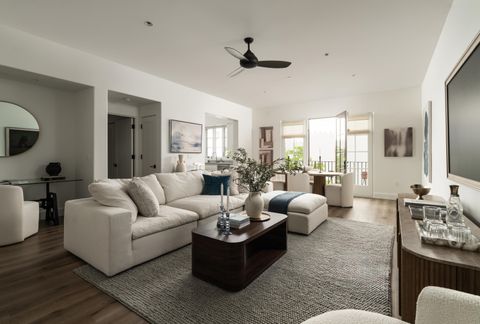 18 W Victoria Street 206 SANTA BARBARA CA 93101