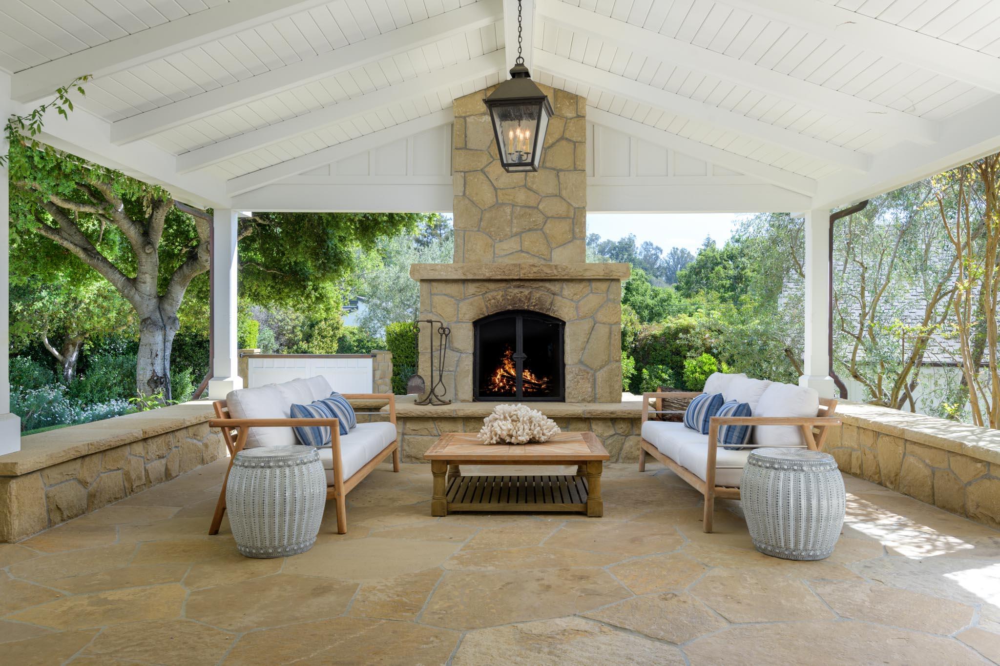 Montecito, California 93108, United States, 5 Bedrooms Bedrooms, ,6 BathroomsBathrooms,Residential,Active,109584