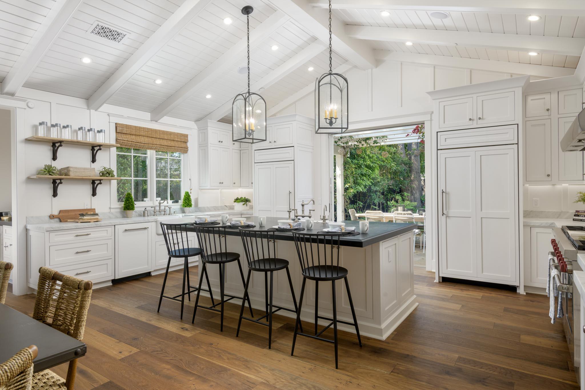 Montecito, California 93108, United States, 5 Bedrooms Bedrooms, ,6 BathroomsBathrooms,Residential,Active,109584