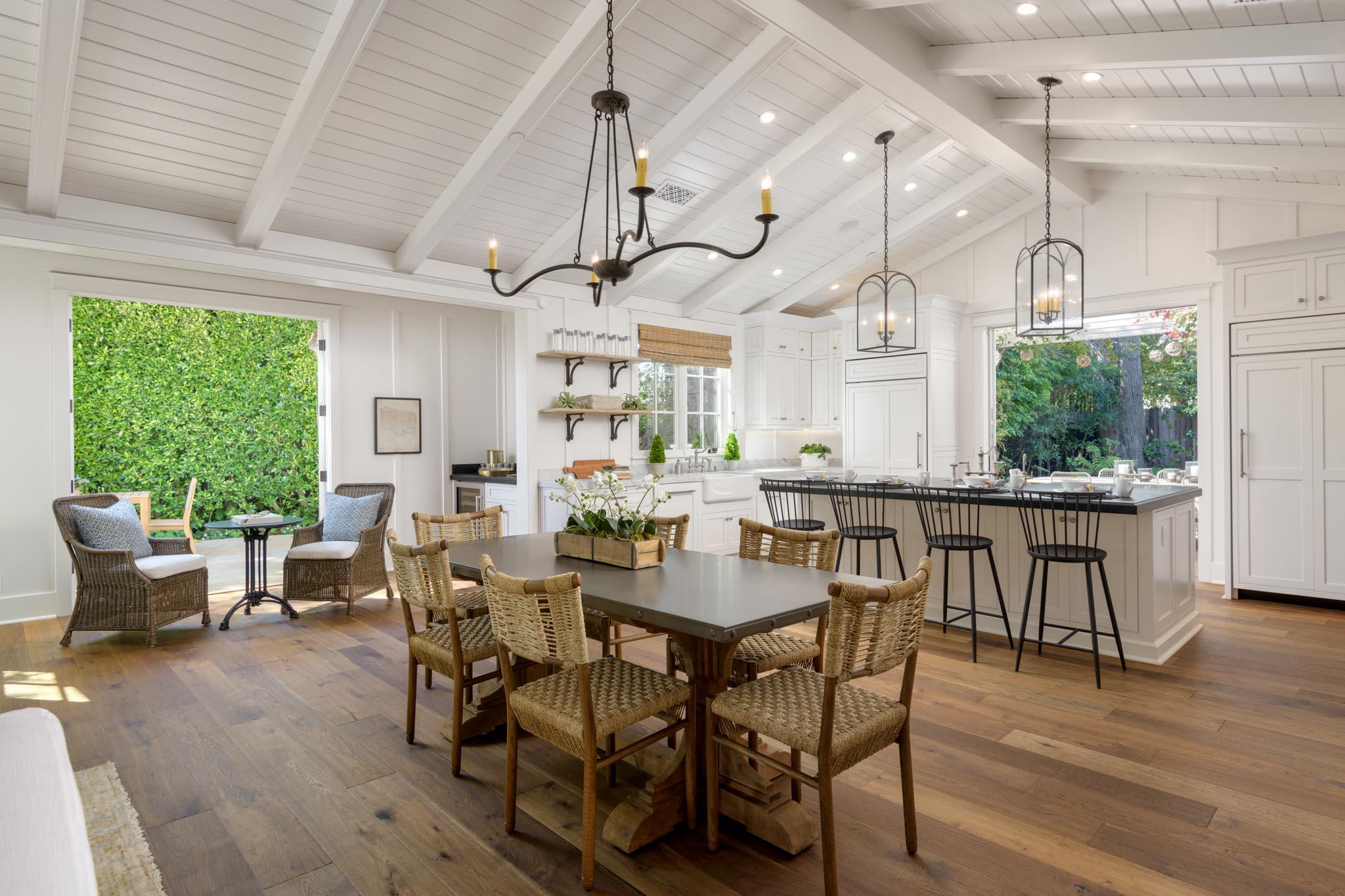 Montecito, California 93108, United States, 5 Bedrooms Bedrooms, ,6 BathroomsBathrooms,Residential,Active,109584