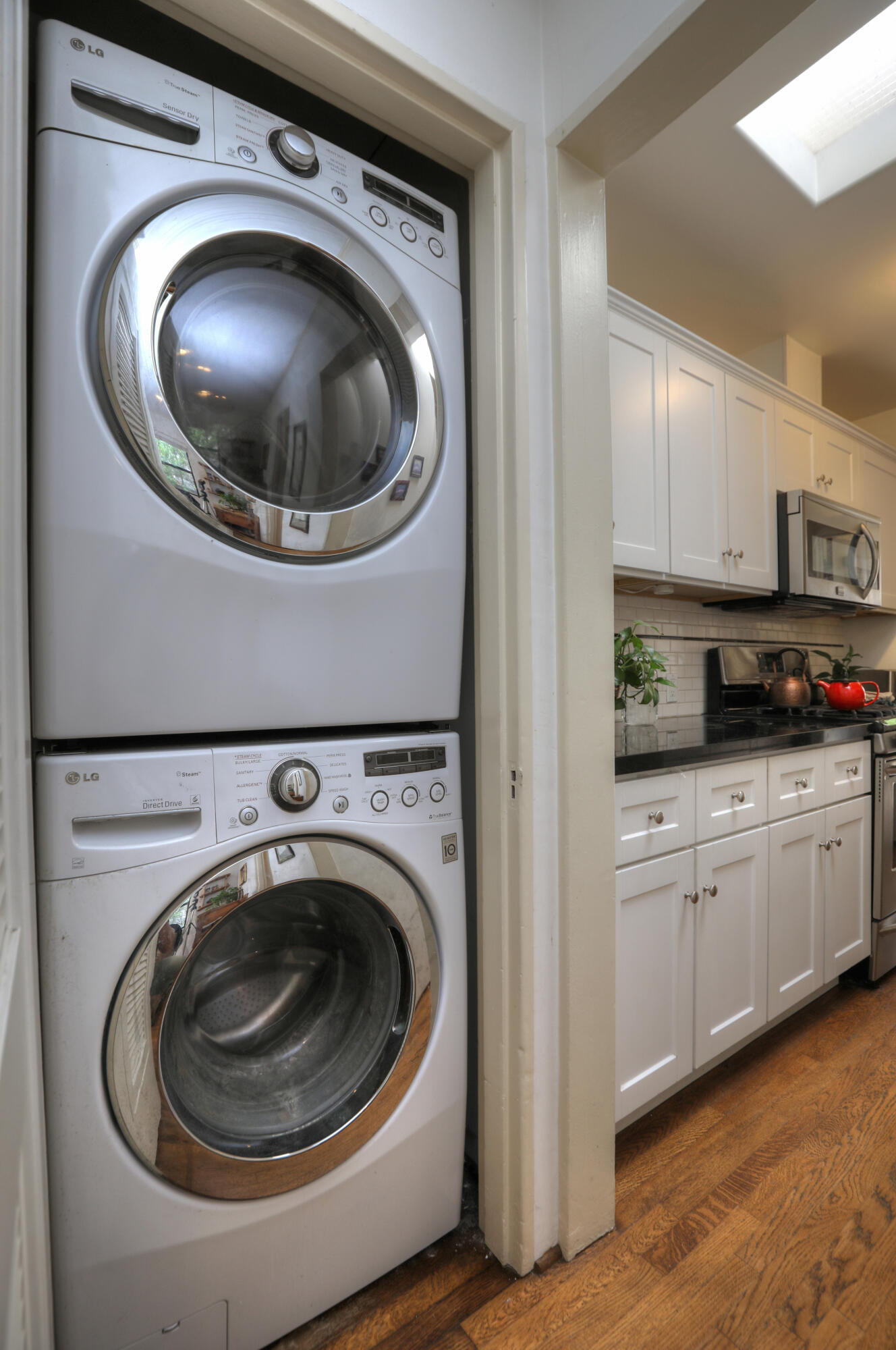 Santa Barbara, California 93101, United States, ,Residential,Active,101038