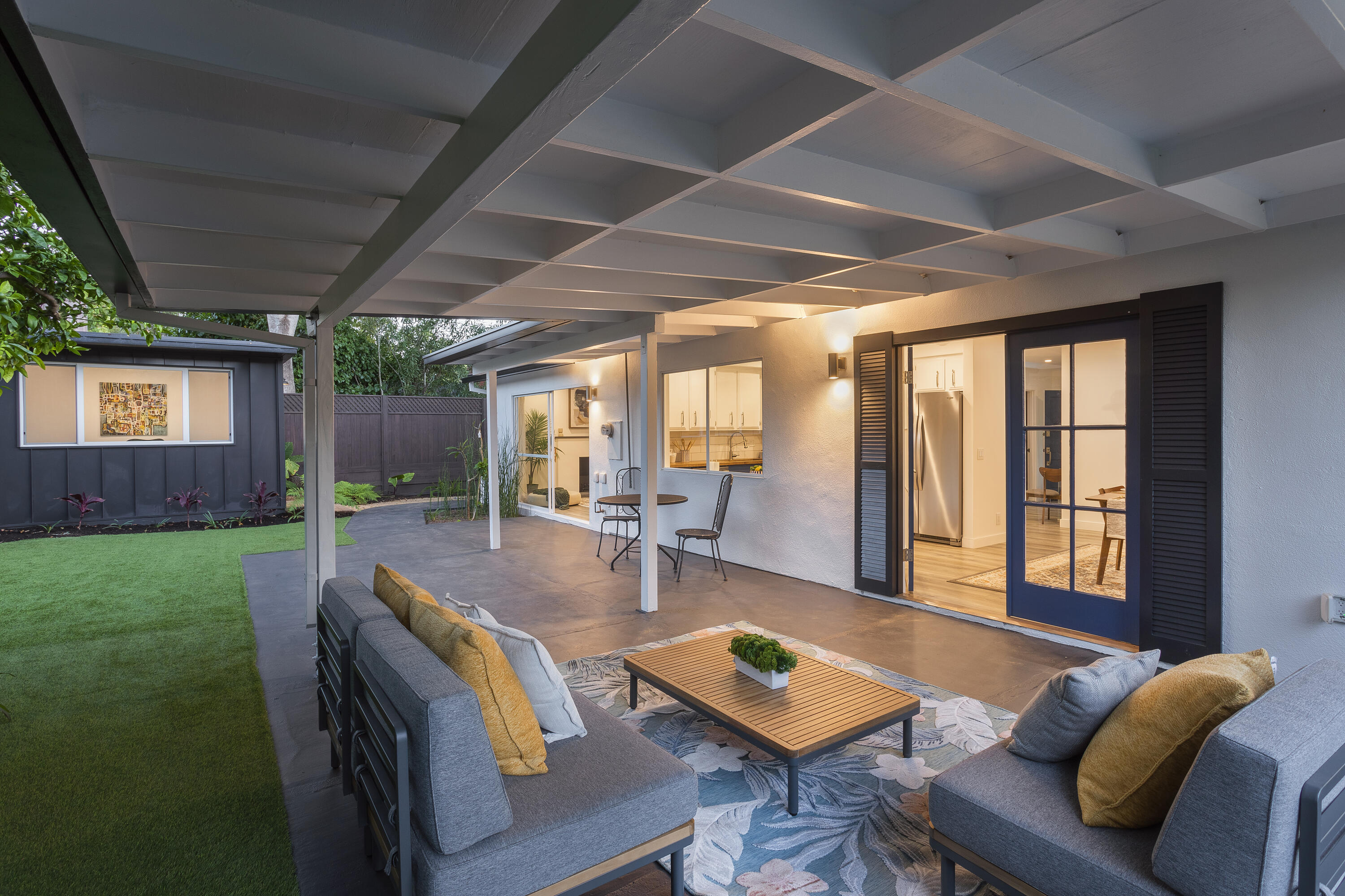 Goleta, California 93117, United States, 4 Bedrooms Bedrooms, ,2 BathroomsBathrooms,Residential,Active,216347