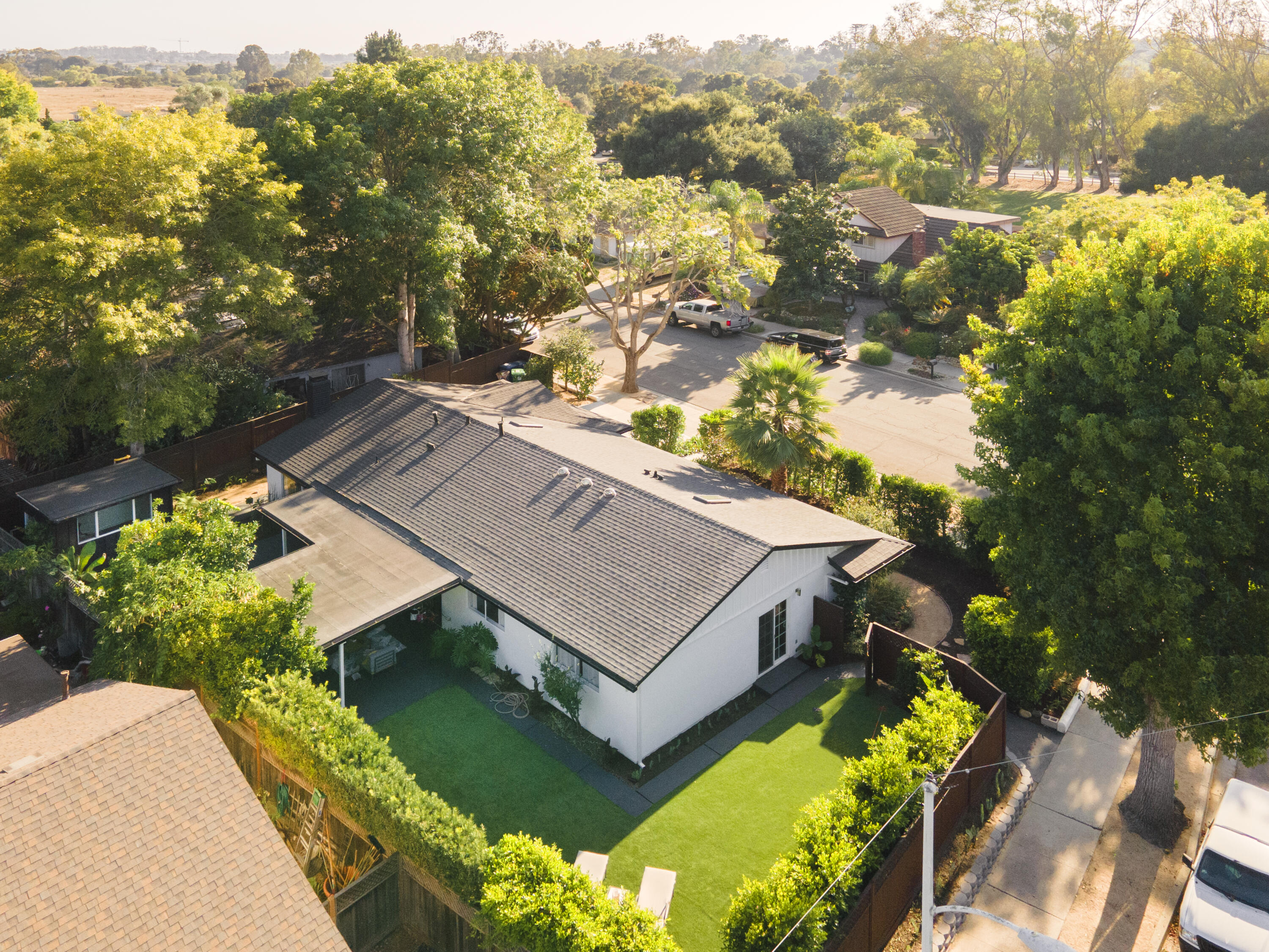 Goleta, California 93117, United States, 4 Bedrooms Bedrooms, ,2 BathroomsBathrooms,Residential,Active,216347