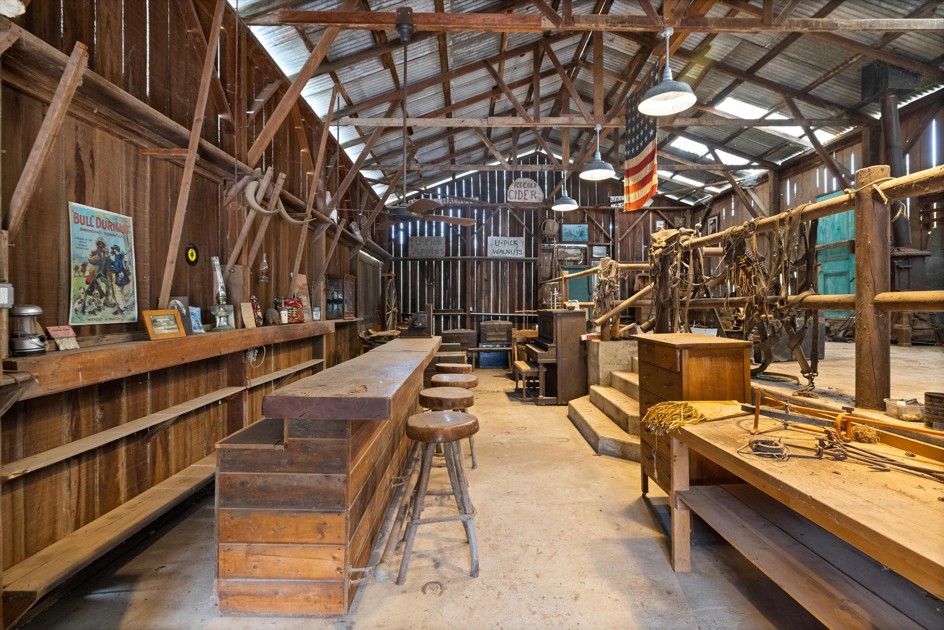 Ventura, California 93001, United States, ,Land,Active,38010