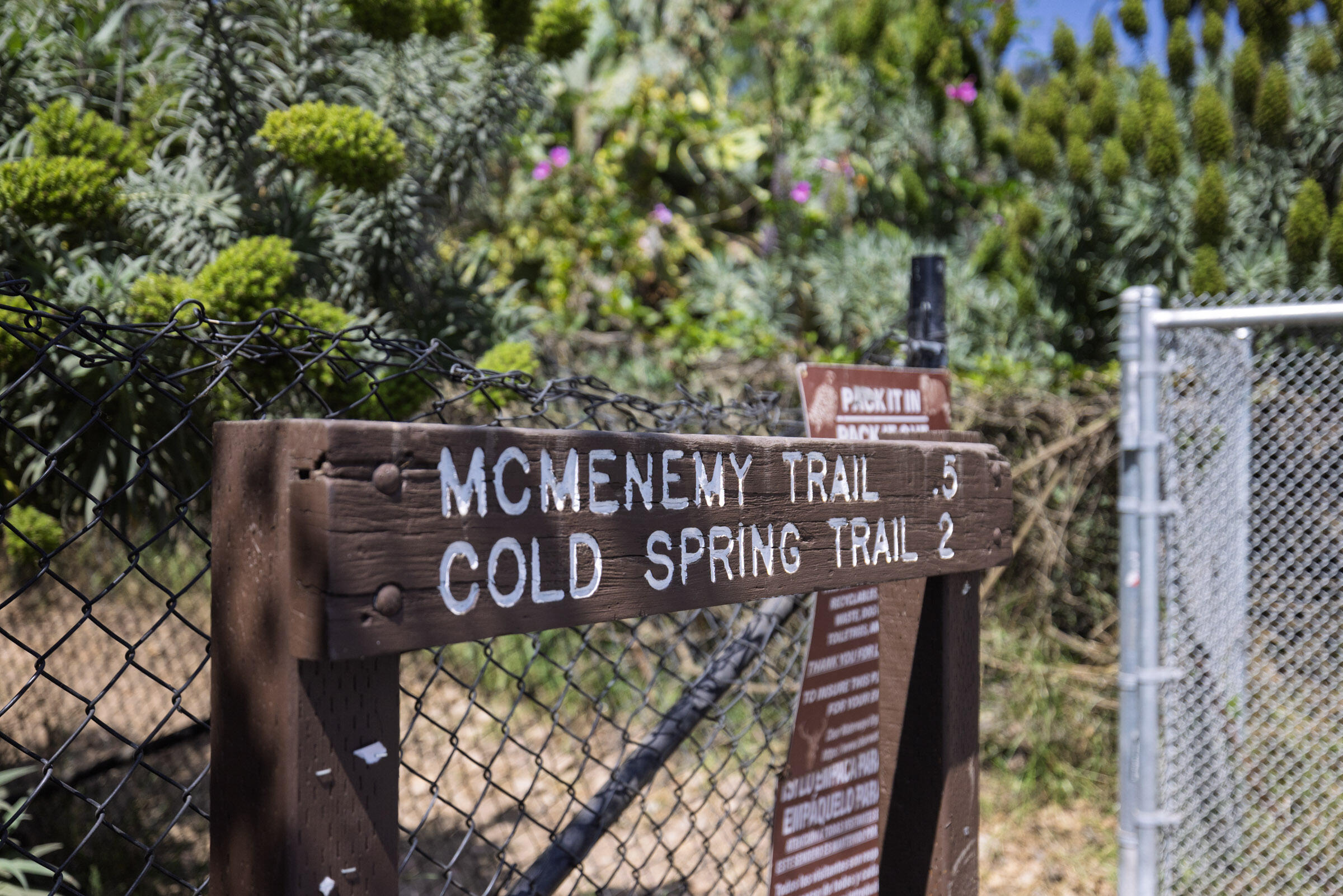 Santa Barbara, California 93108, United States, 3 Bedrooms Bedrooms, ,1 BathroomBathrooms,Residential,Active,181632