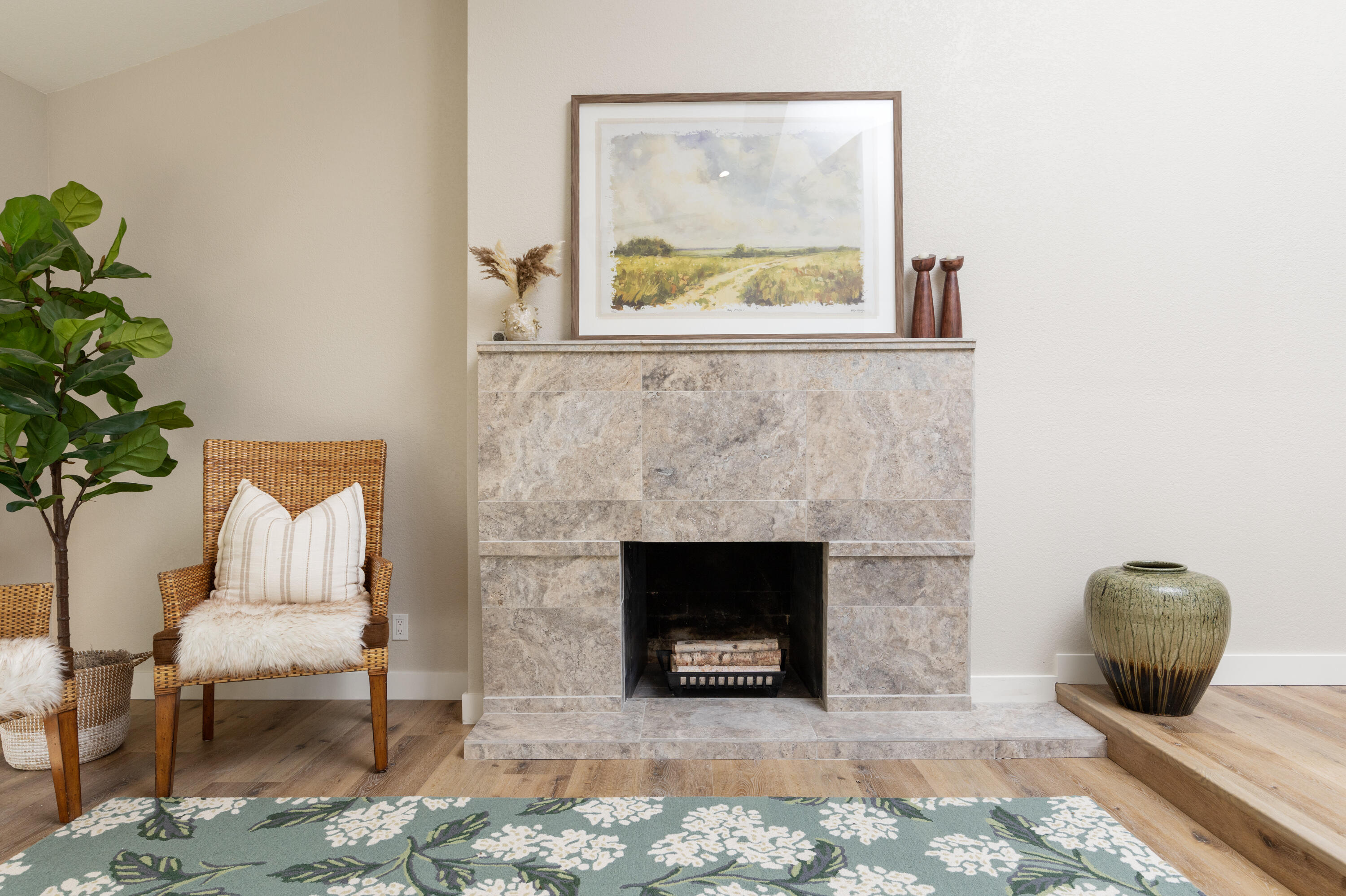 Solvang, California 93463, United States, 3 Bedrooms Bedrooms, ,2 BathroomsBathrooms,Residential,Active,77578