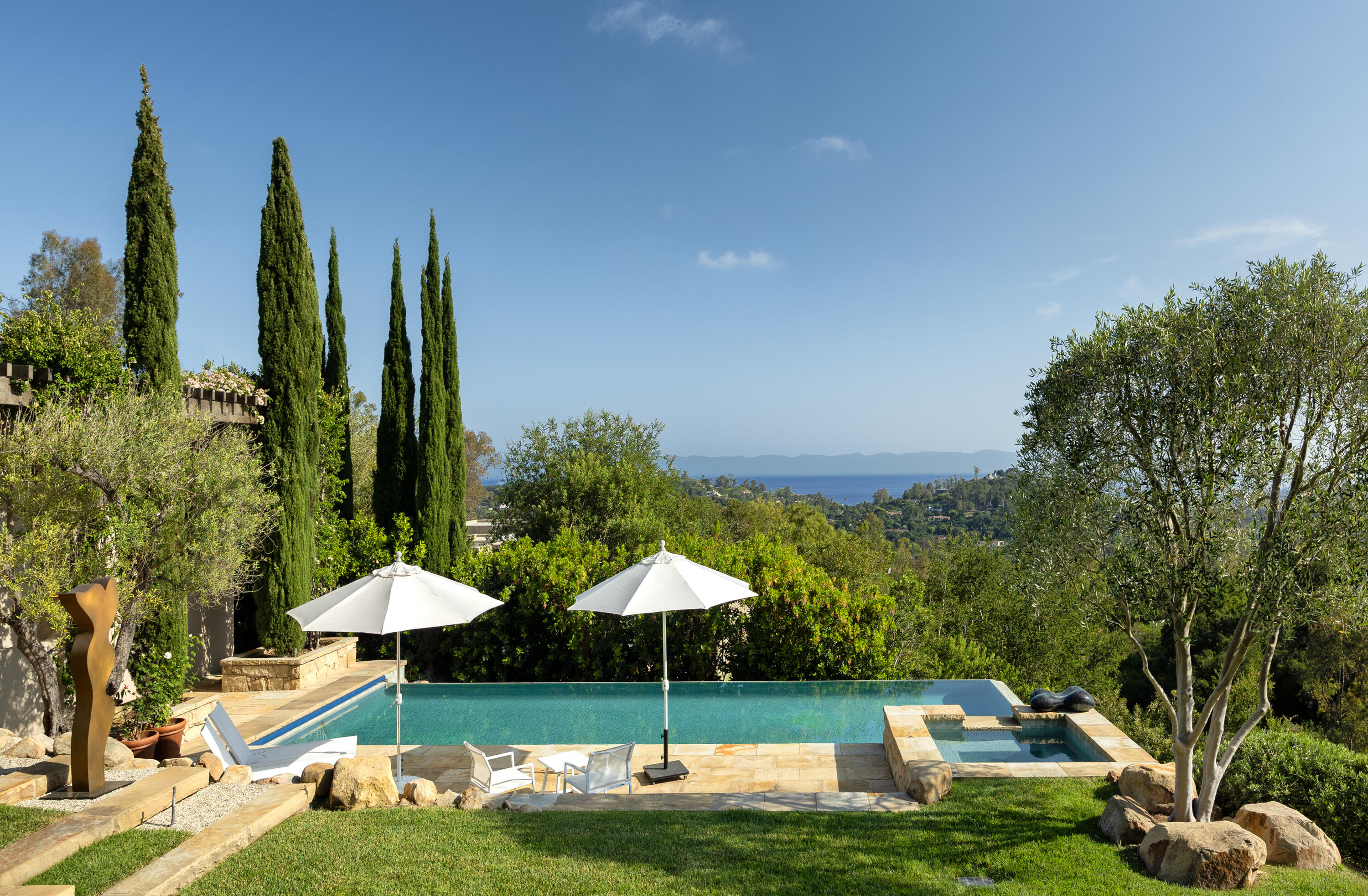 Montecito, California 93108, United States, 4 Bedrooms Bedrooms, ,4 BathroomsBathrooms,Residential,Active,152131