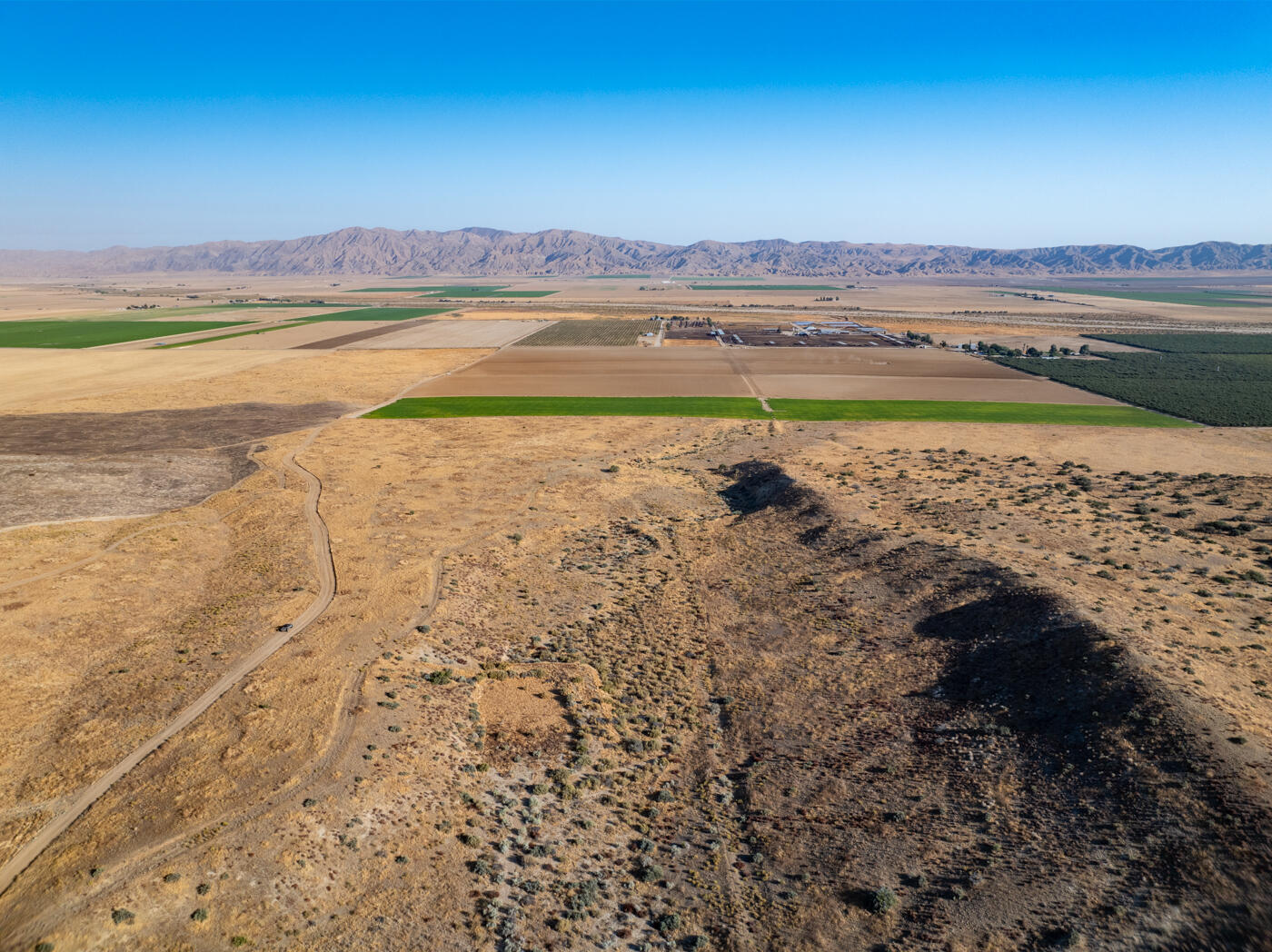 Cuyama, California 93254, United States, ,Commercial,Active,69695