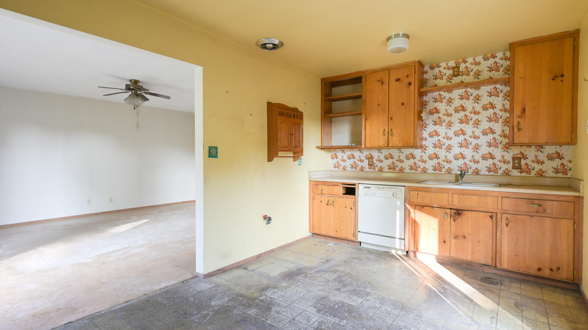 Los Alamos, California 93440, United States, 2 Bedrooms Bedrooms, ,1 BathroomBathrooms,Residential,Active,252308