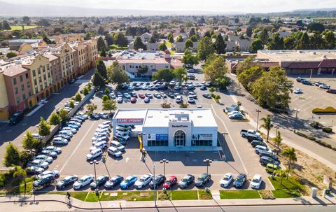 Photo of 1221 N H Street, LOMPOC, CA 93436 (MLS # 25-1251)