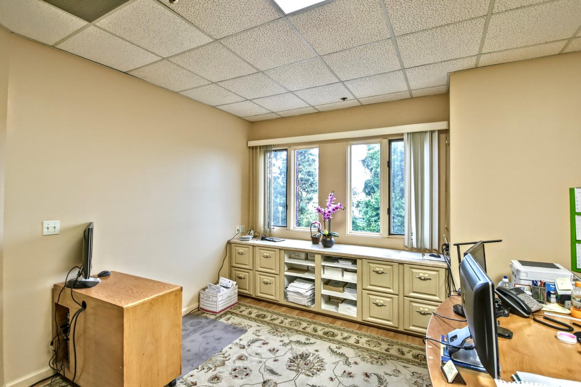 CARPINTERIA, California 93013, United States, ,Commercial,Active,72119