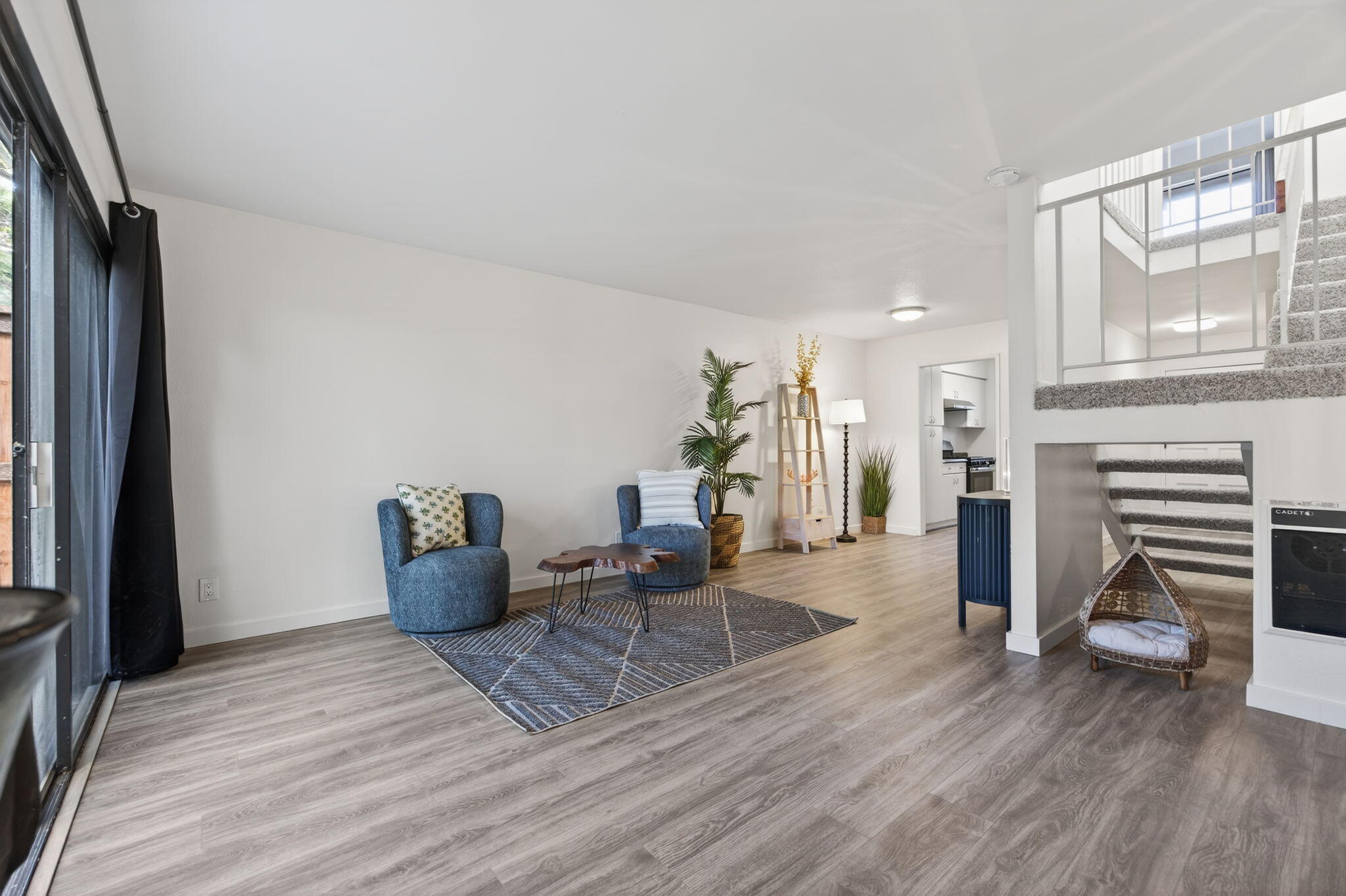 969 Miramonte Drive 5