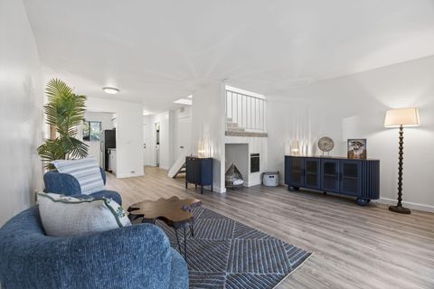 Photo of 969 Miramonte Drive #5, SANTA BARBARA, CA 93109 (MLS # 25-4403)