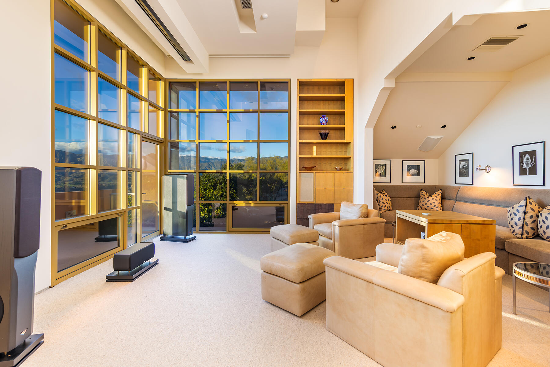 Oak View, California 93022, United States, 6 Bedrooms Bedrooms, ,6 BathroomsBathrooms,Residential,Active,89714