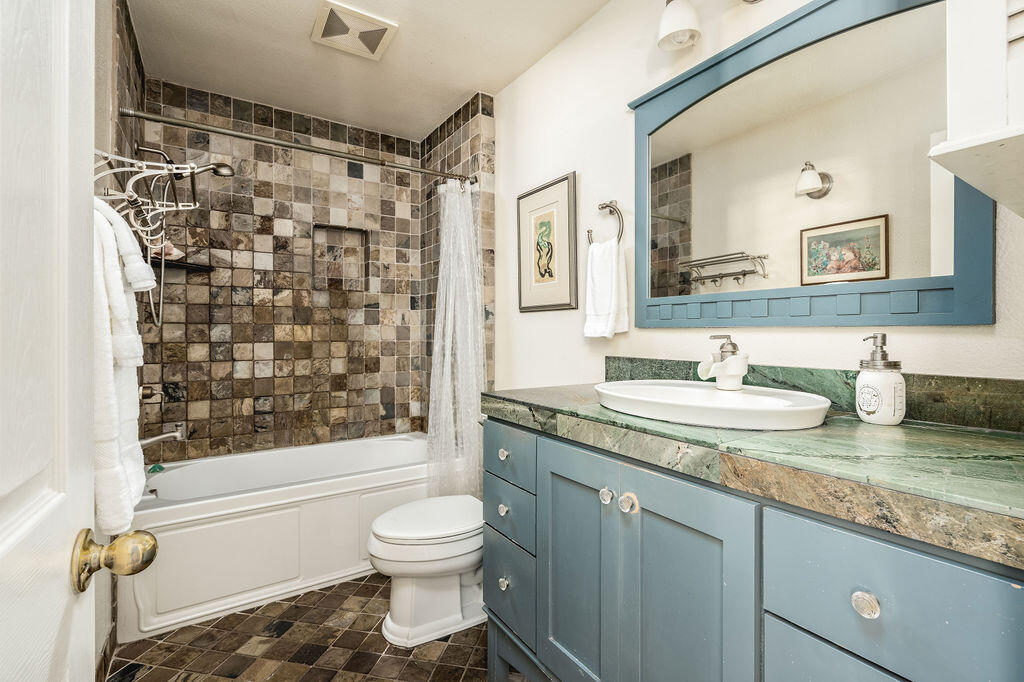 Lompoc, California 93436, United States, 4 Bedrooms Bedrooms, ,2 BathroomsBathrooms,Residential,Active,177038