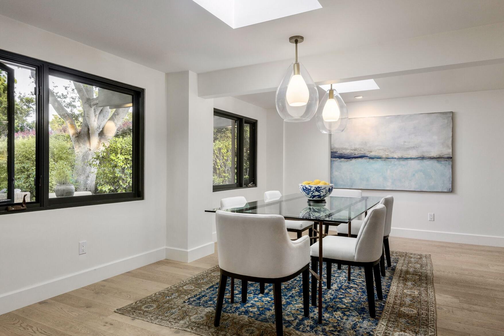 Montecito, California 93108, United States, 3 Bedrooms Bedrooms, ,3 BathroomsBathrooms,Residential,Pending,11425