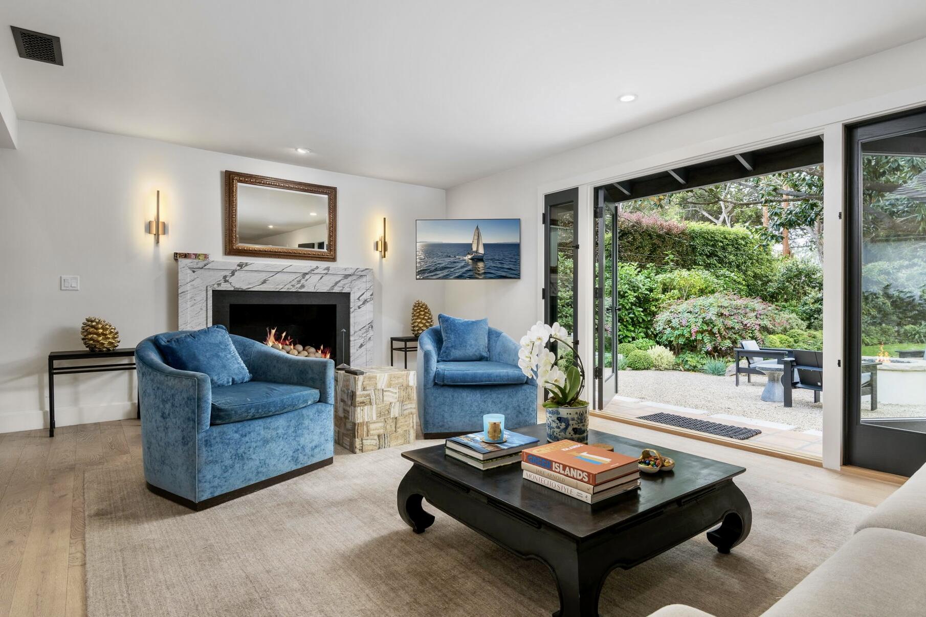 Montecito, California 93108, United States, 3 Bedrooms Bedrooms, ,3 BathroomsBathrooms,Residential,Pending,11425