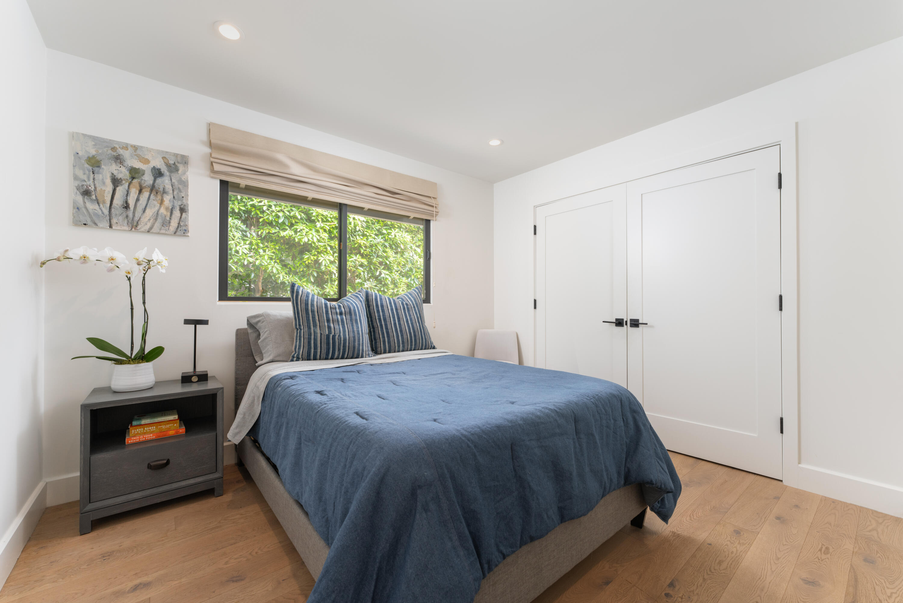 Montecito, California 93108, United States, 3 Bedrooms Bedrooms, ,3 BathroomsBathrooms,Residential,Pending,11425