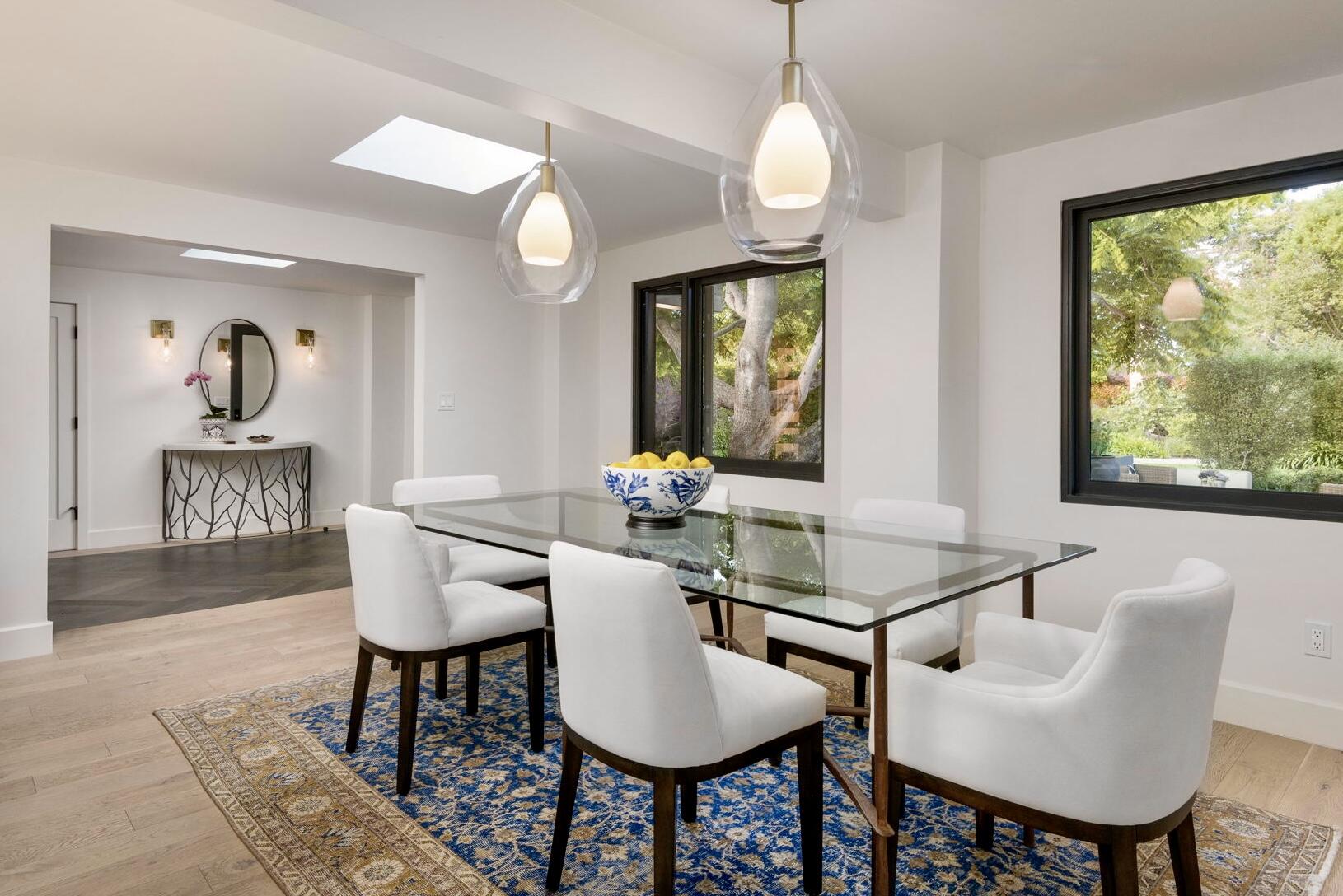 Montecito, California 93108, United States, 3 Bedrooms Bedrooms, ,3 BathroomsBathrooms,Residential,Pending,11425