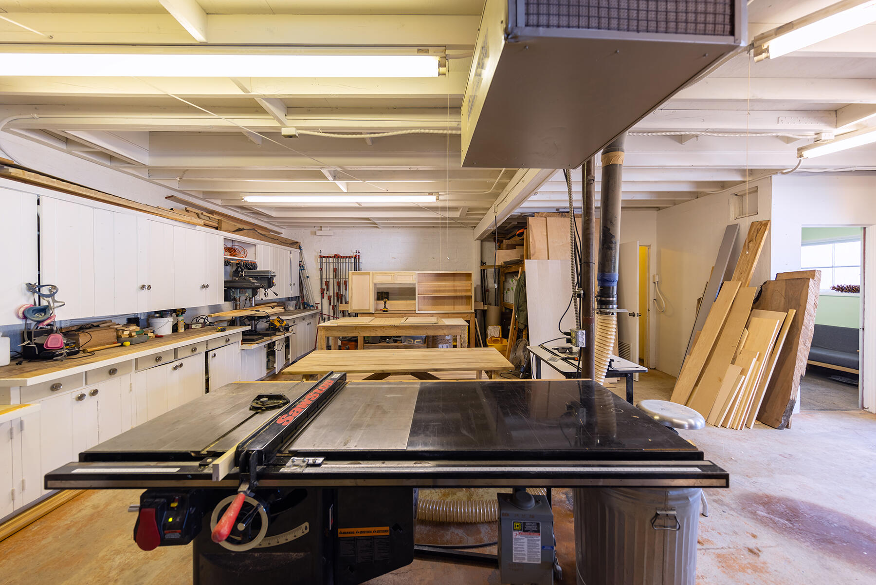 OJAI, California 93023, United States, ,Commercial,Active,72118