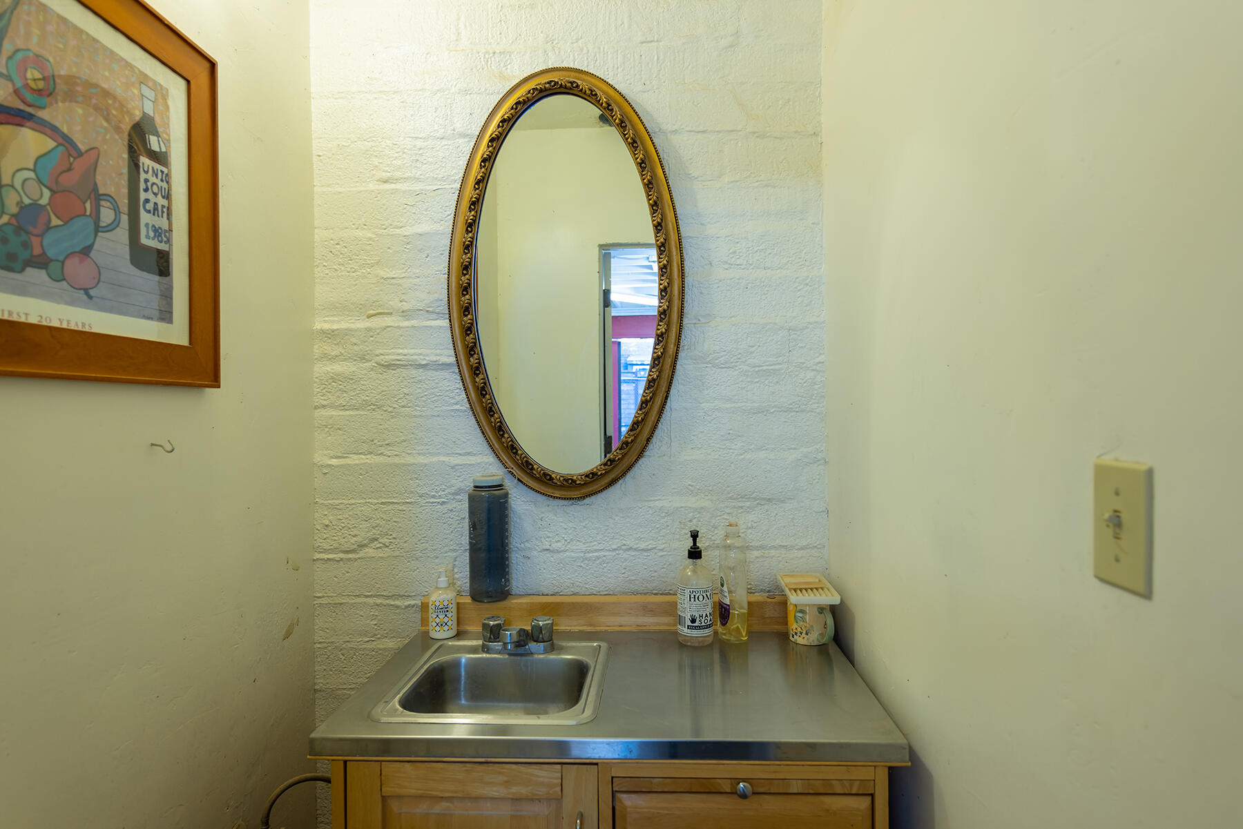 OJAI, California 93023, United States, ,Commercial,Active,72118