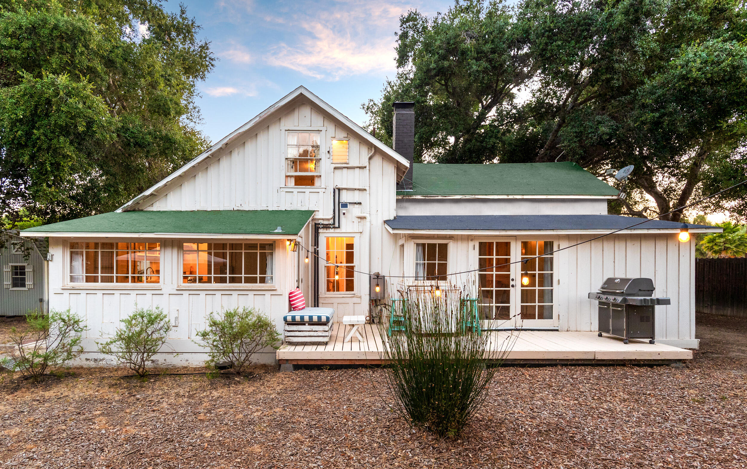 Solvang, California 93463, United States, 3 Bedrooms Bedrooms, ,2 BathroomsBathrooms,Residential,Pending,80981