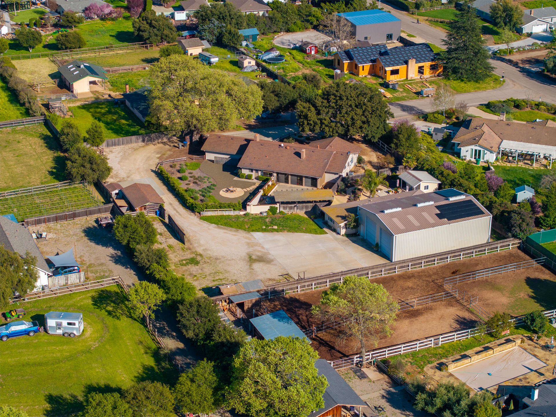 Santa Ynez, California 93460, United States, 3 Bedrooms Bedrooms, ,3 BathroomsBathrooms,Residential,Pending,10497