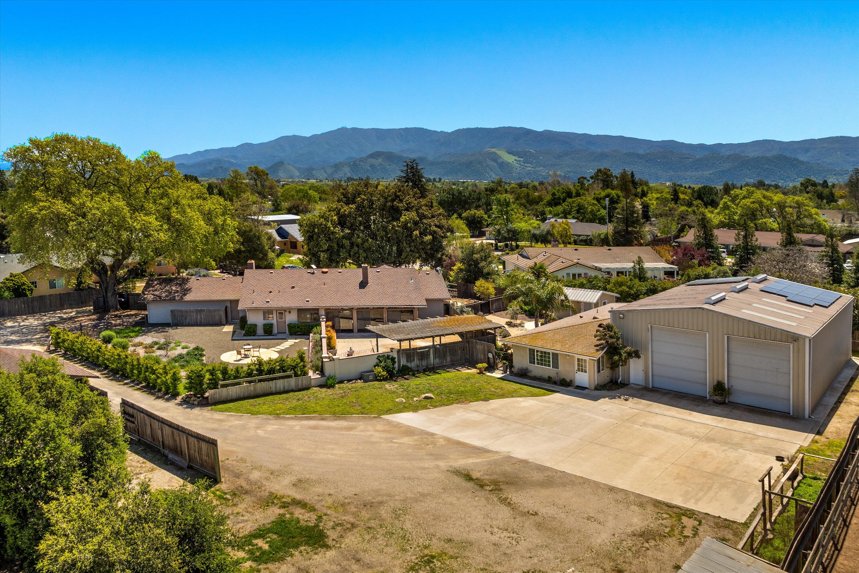 Santa Ynez, California 93460, United States, 3 Bedrooms Bedrooms, ,3 BathroomsBathrooms,Residential,Pending,10497