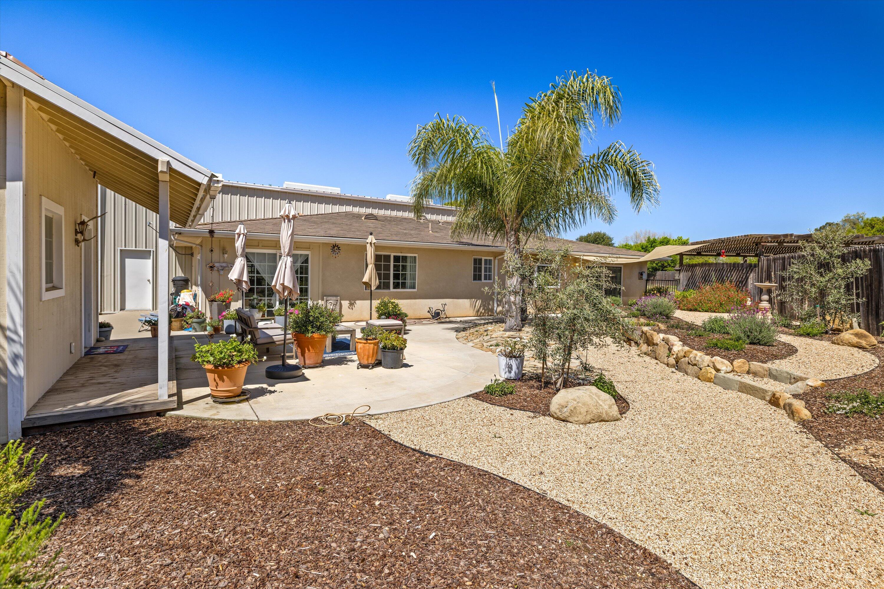 Santa Ynez, California 93460, United States, 3 Bedrooms Bedrooms, ,3 BathroomsBathrooms,Residential,Pending,10497