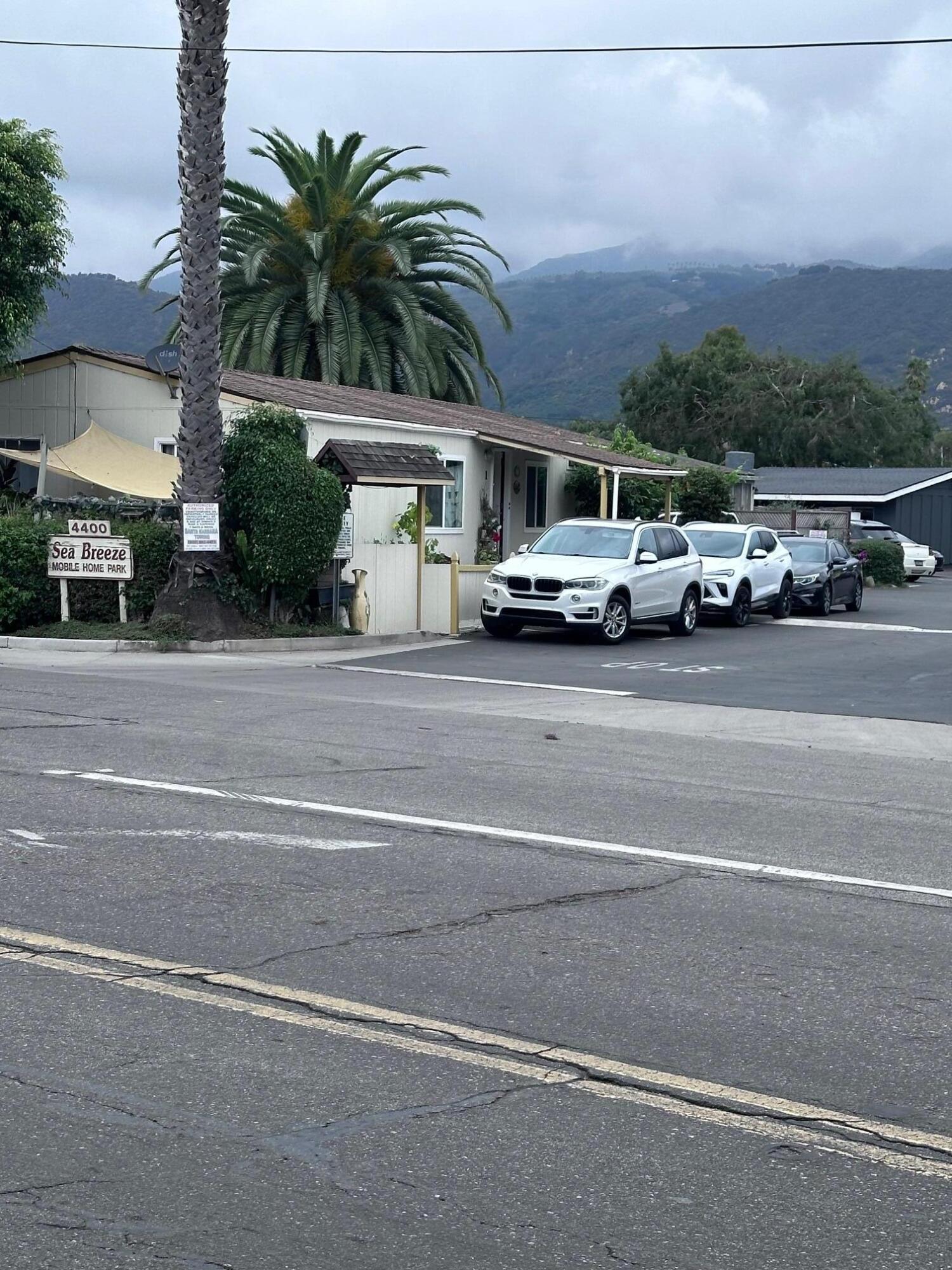 4400 Carpinteria Avenue 1