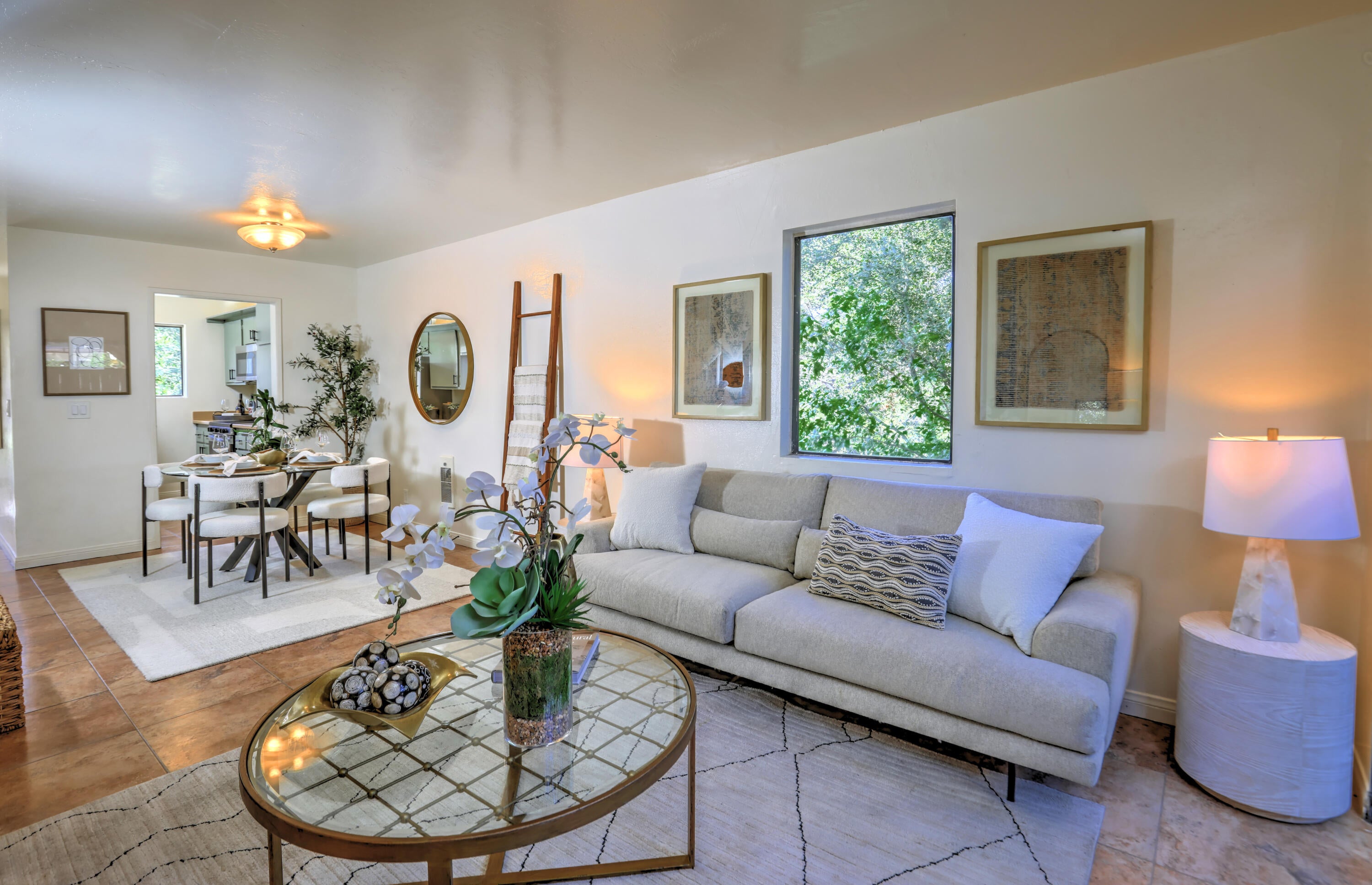 1035 Miramonte Drive 8