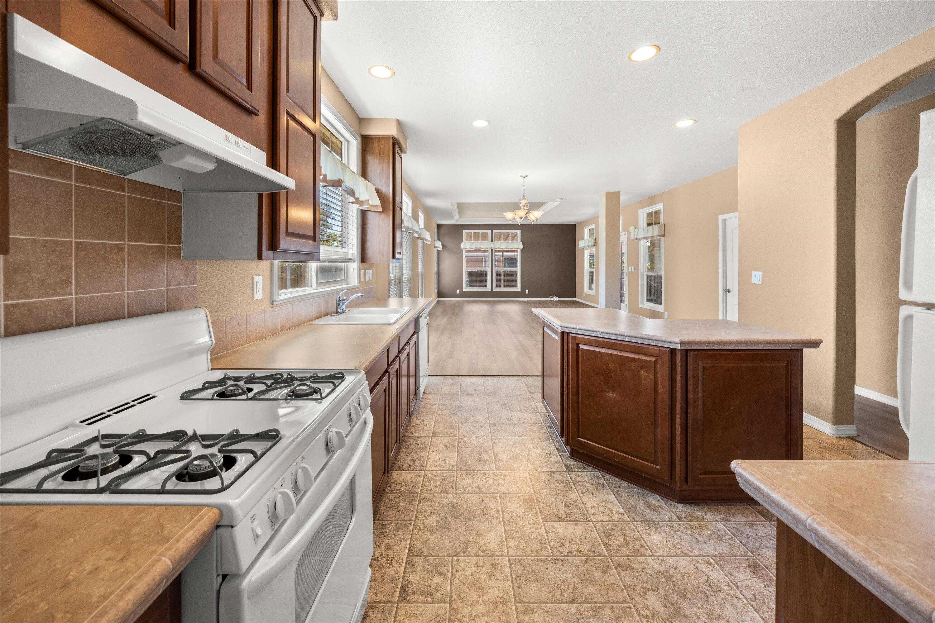 Goleta, California 93117, United States, 2 Bedrooms Bedrooms, ,2 BathroomsBathrooms,Residential,Active,187039