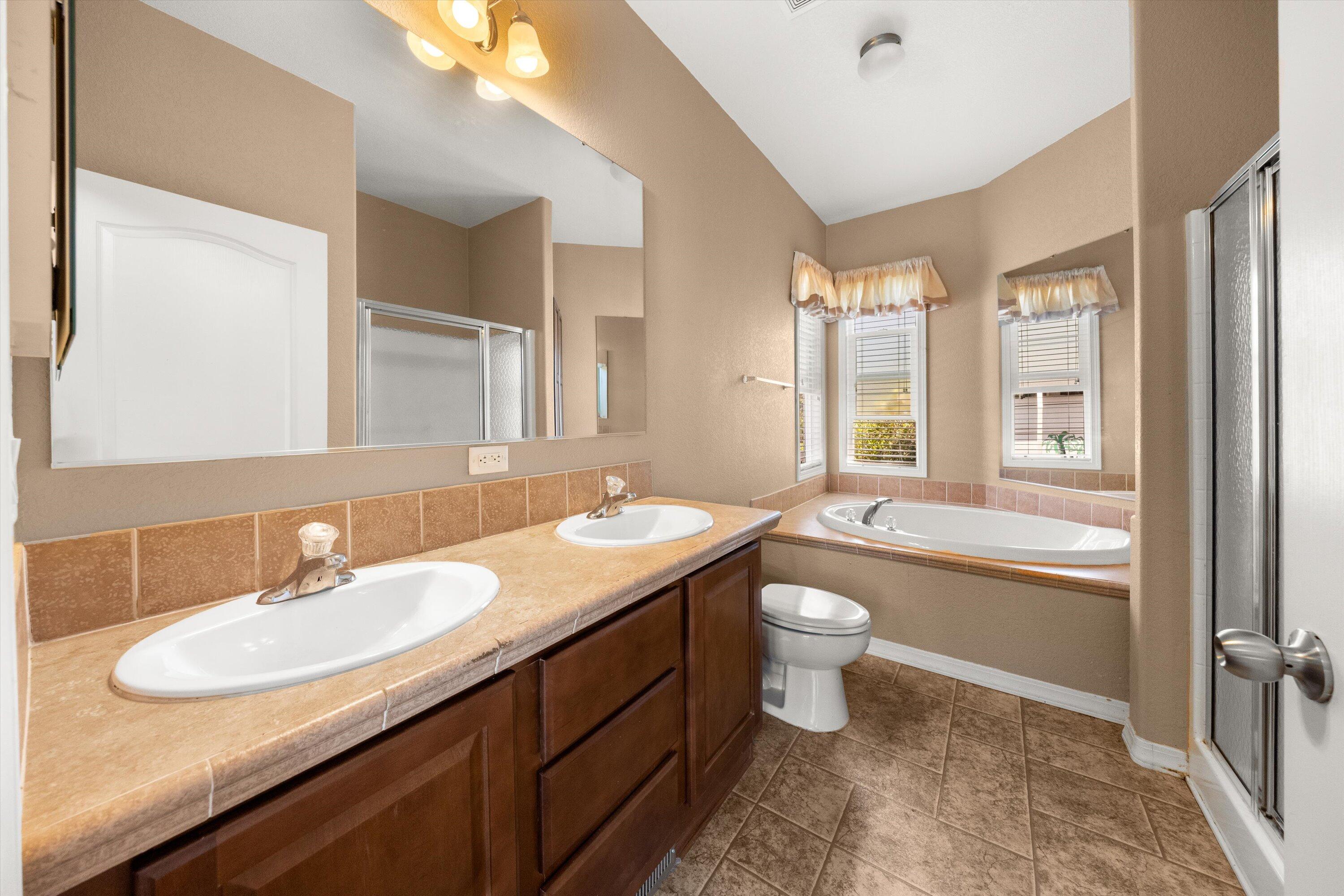 Goleta, California 93117, United States, 2 Bedrooms Bedrooms, ,2 BathroomsBathrooms,Residential,Active,187039