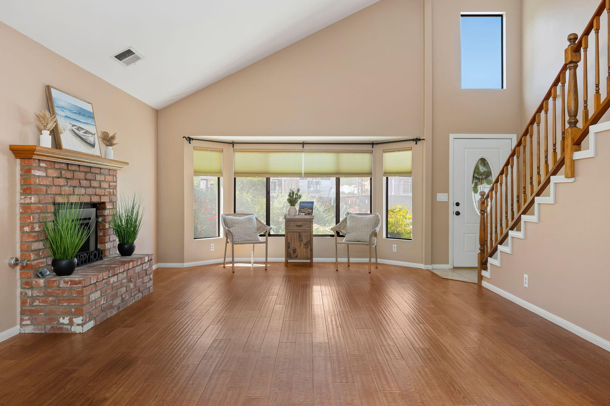 Los Alamos, California 93440, United States, 3 Bedrooms Bedrooms, ,3 BathroomsBathrooms,Residential,Pending,128169