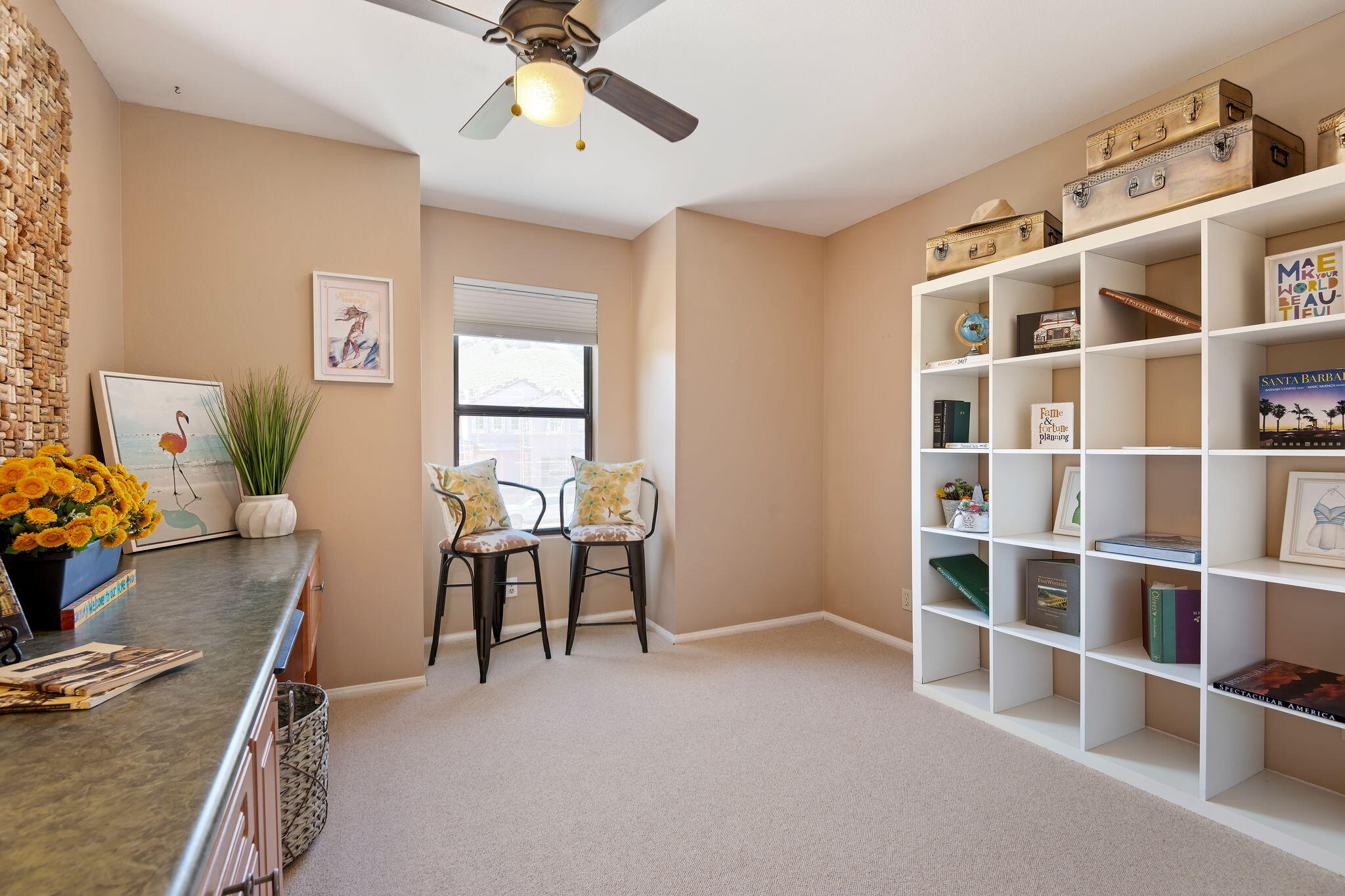 Los Alamos, California 93440, United States, 3 Bedrooms Bedrooms, ,3 BathroomsBathrooms,Residential,Pending,128169