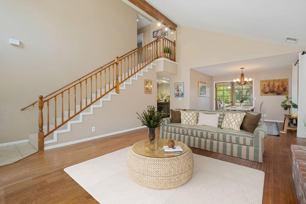 Los Alamos, California 93440, United States, 3 Bedrooms Bedrooms, ,3 BathroomsBathrooms,Residential,Pending,128169