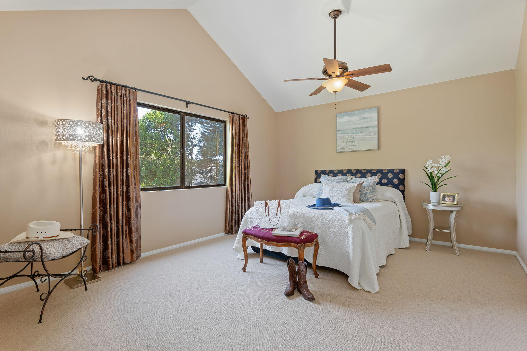 Los Alamos, California 93440, United States, 3 Bedrooms Bedrooms, ,3 BathroomsBathrooms,Residential,Pending,128169