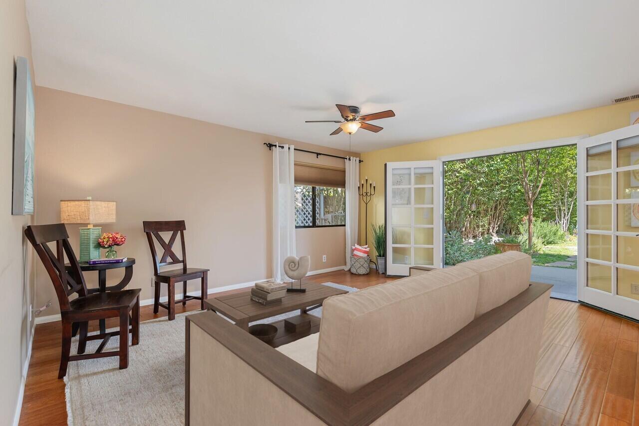 Los Alamos, California 93440, United States, 3 Bedrooms Bedrooms, ,3 BathroomsBathrooms,Residential,Pending,128169