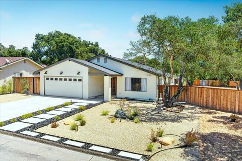 Photo of 2950 Oak Pointe Drive, LOMPOC, CA 93436 (MLS # 26-1704)