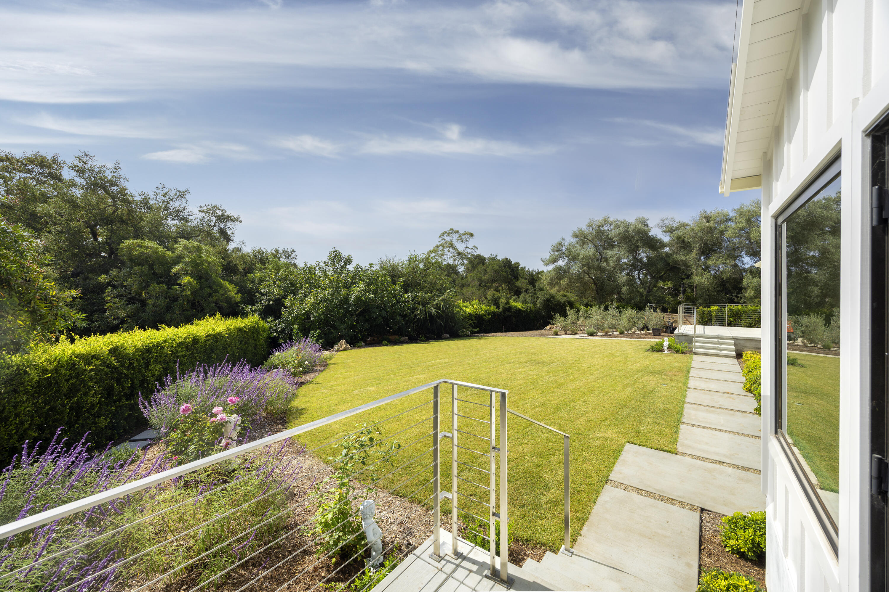 Montecito, California 93108, United States, 3 Bedrooms Bedrooms, ,3 BathroomsBathrooms,Residential,Active,205767