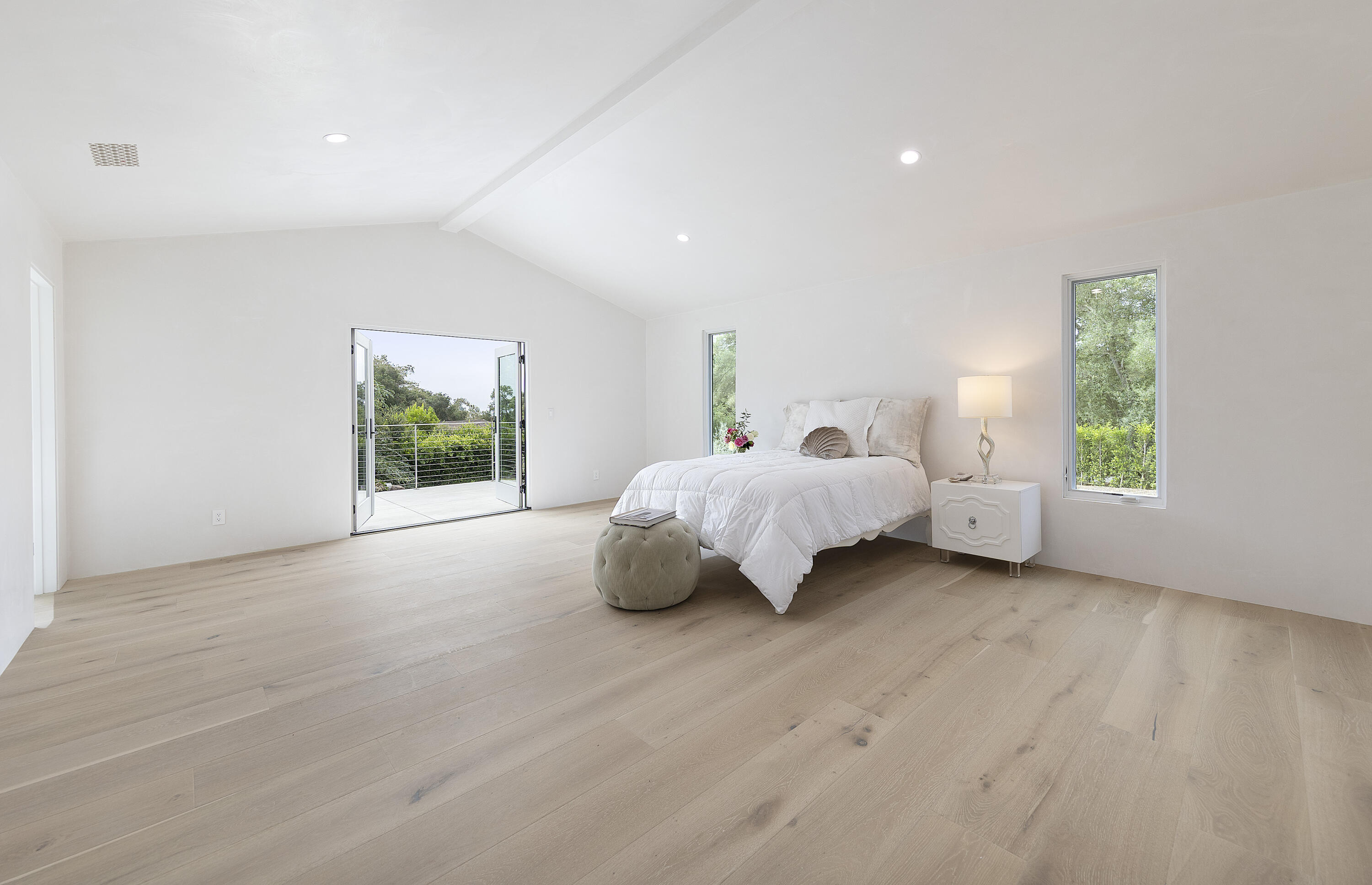 Montecito, California 93108, United States, 3 Bedrooms Bedrooms, ,3 BathroomsBathrooms,Residential,Active,205767