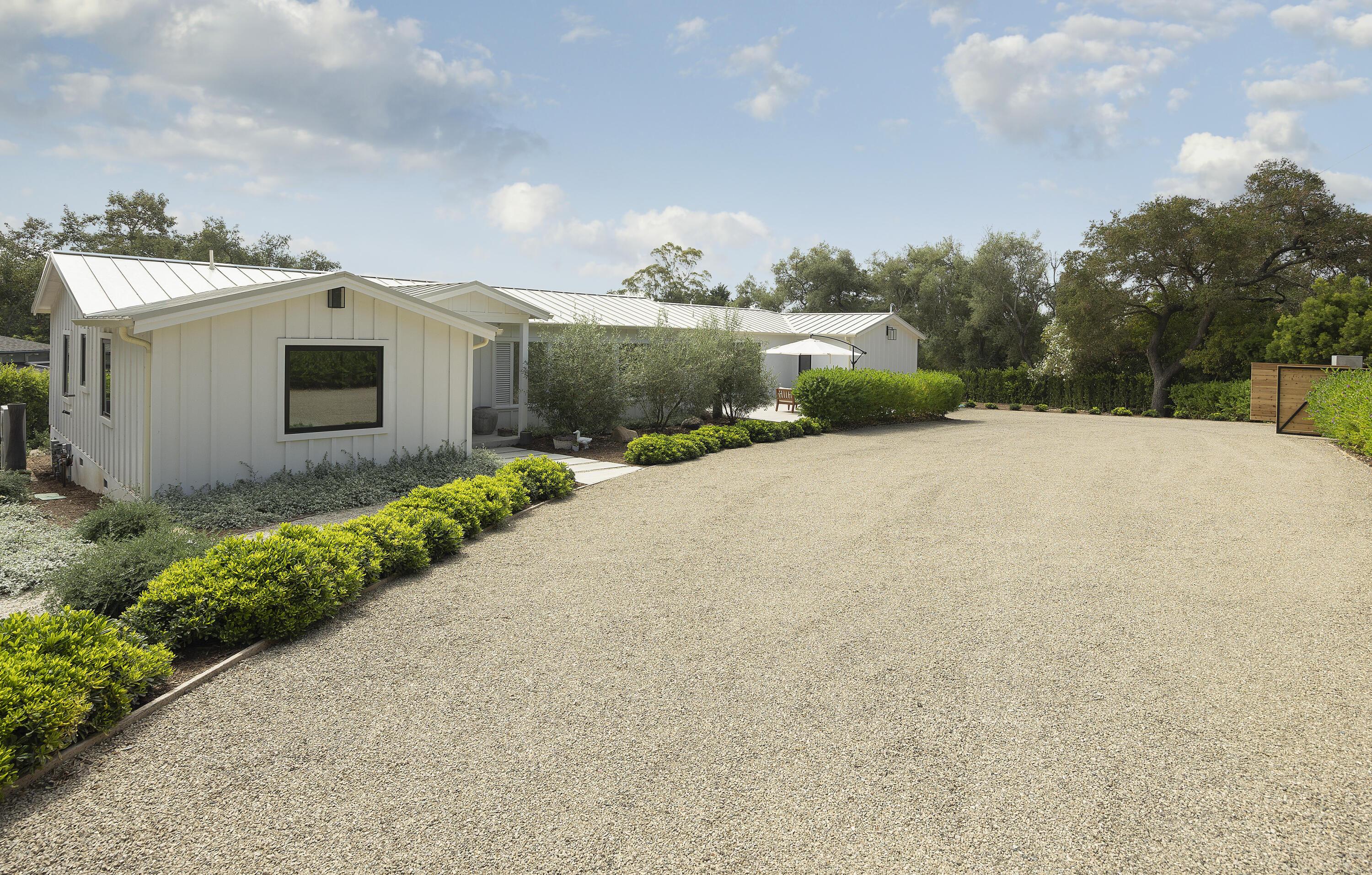 Montecito, California 93108, United States, 3 Bedrooms Bedrooms, ,3 BathroomsBathrooms,Residential,Active,205767