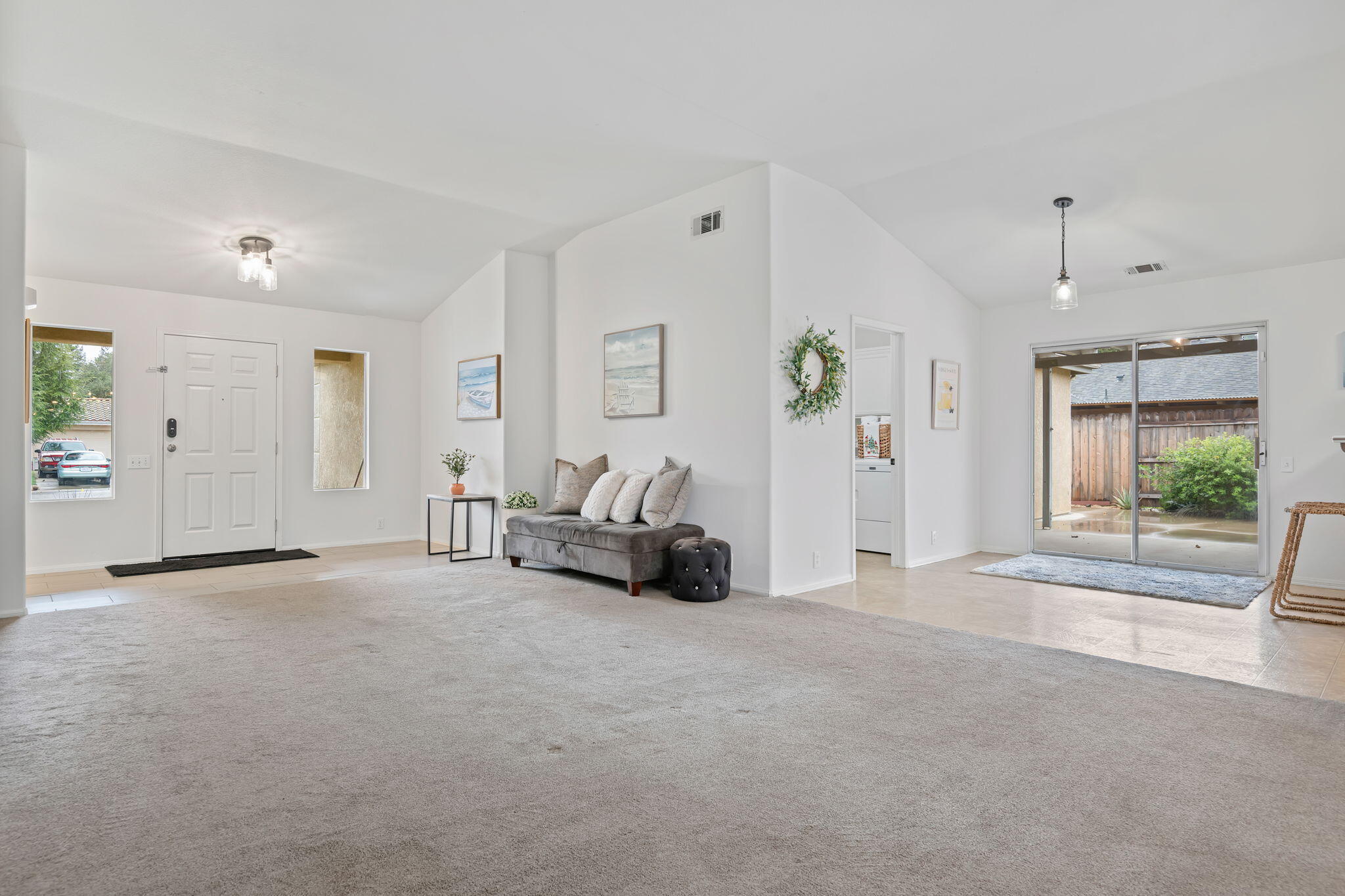 Los Alamos, California 93440, United States, 3 Bedrooms Bedrooms, ,3 BathroomsBathrooms,Residential,Active,247306